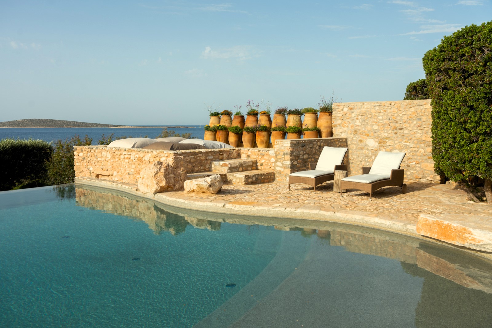 Villa Neruda image 7
