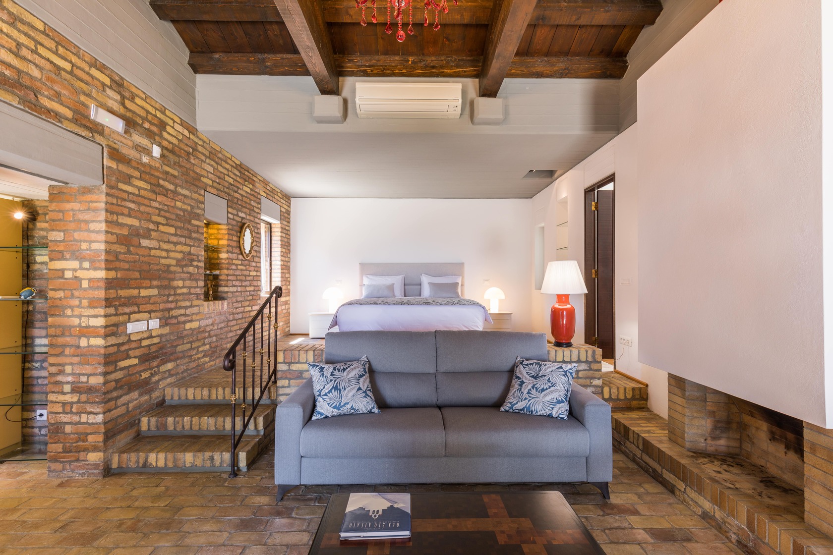 Villa Rose image 35