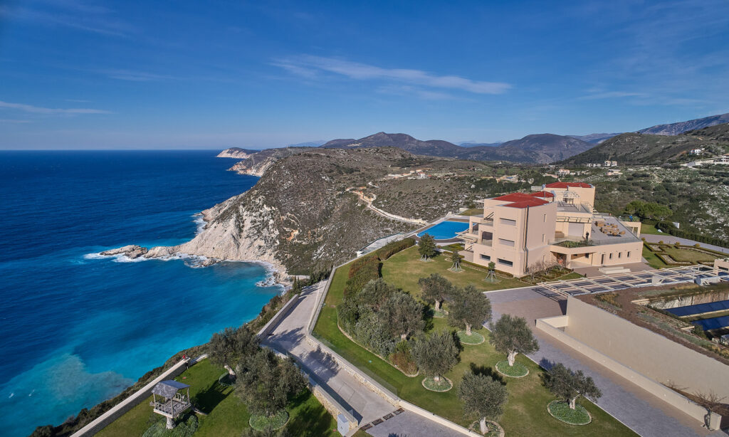 Aquila Estate II