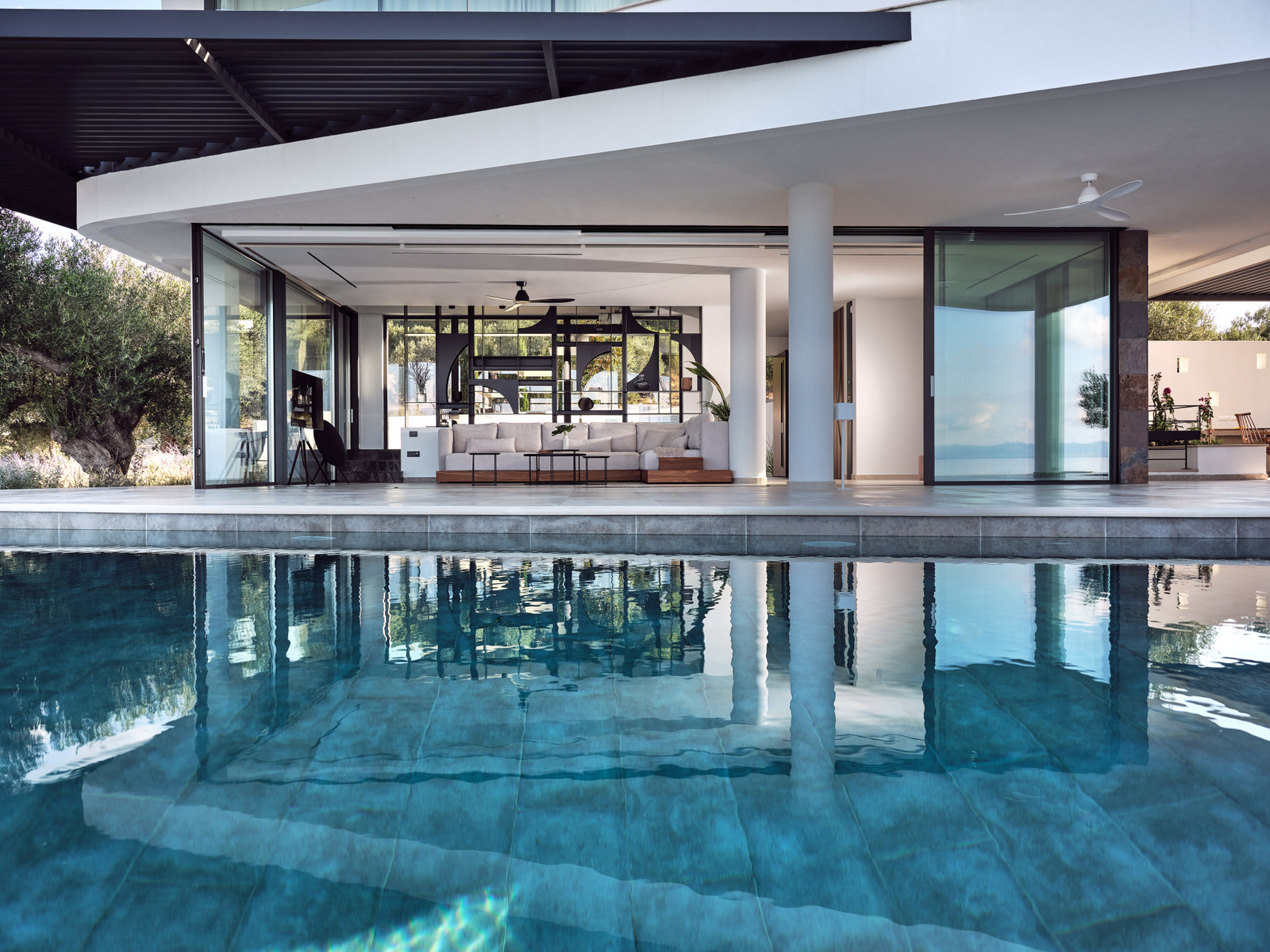 Endless Blue Villa