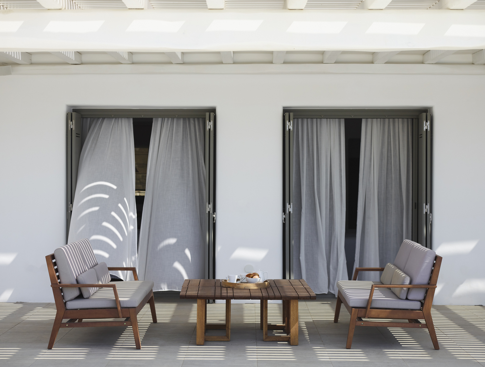 Nueva Estate image 19