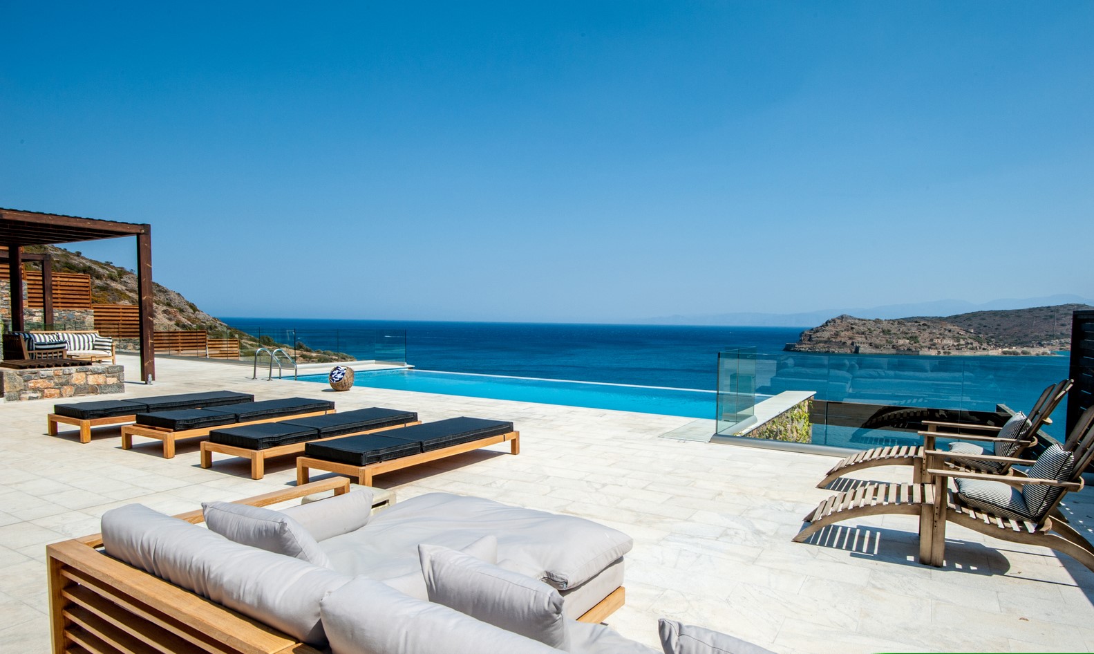 Villa Saga image 2