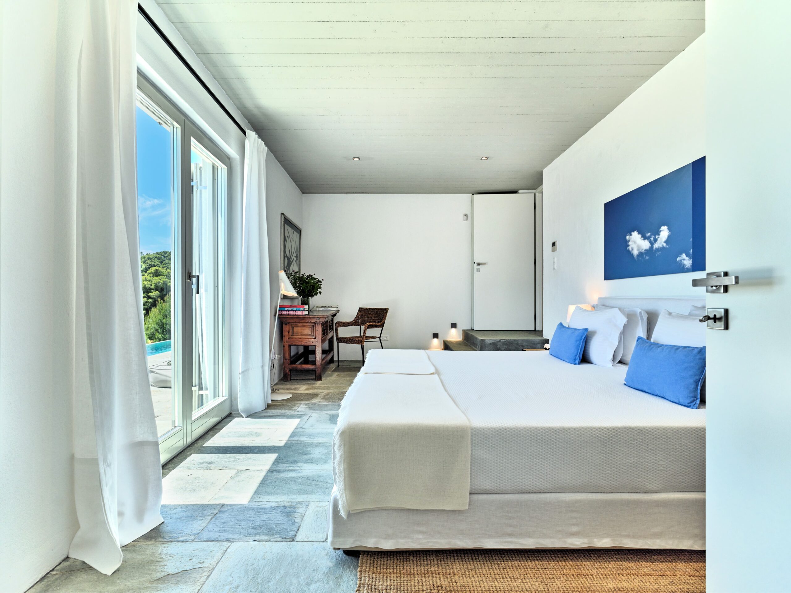 Carmel Beach House image 37