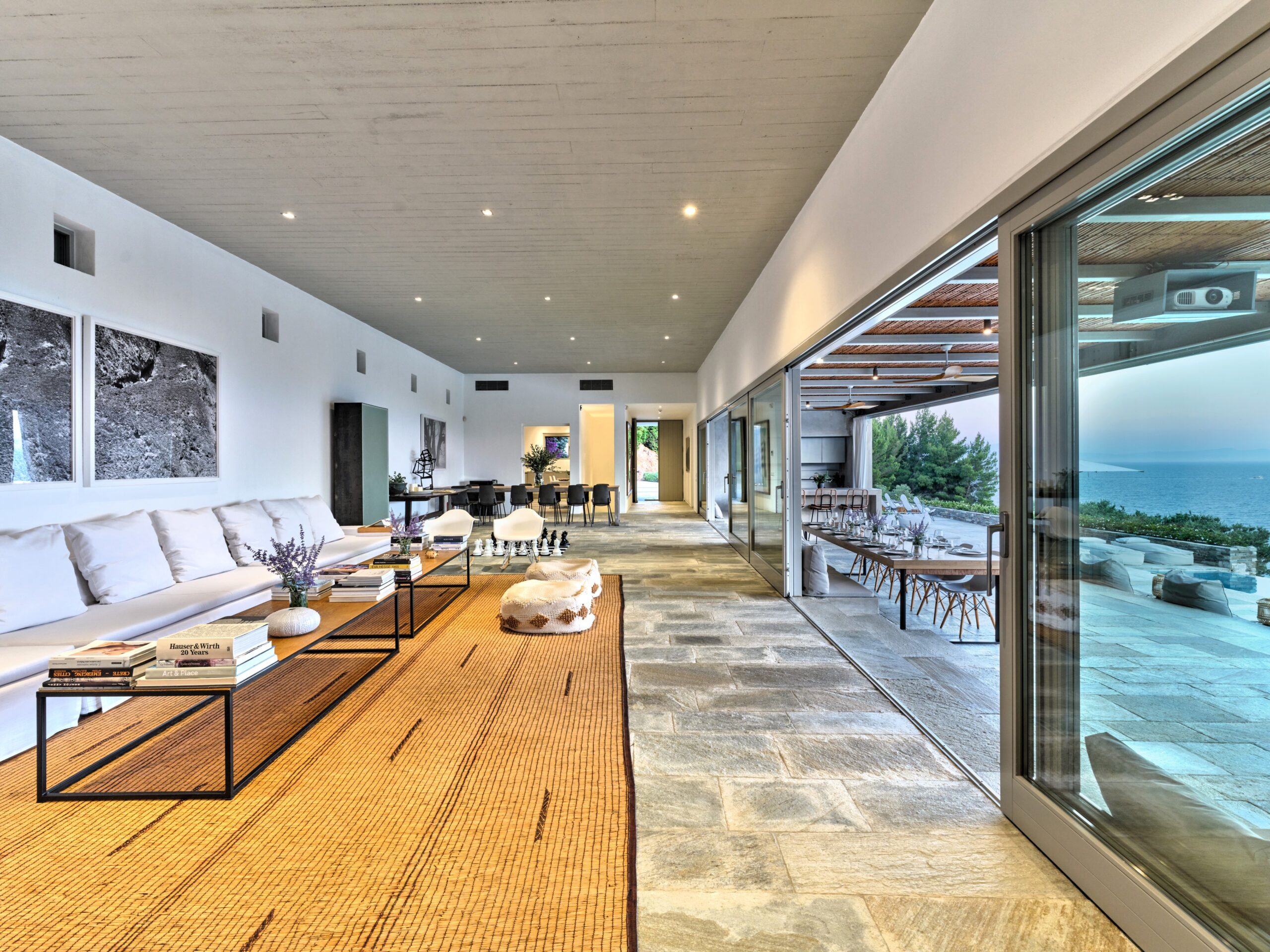 Carmel Beach House image 31