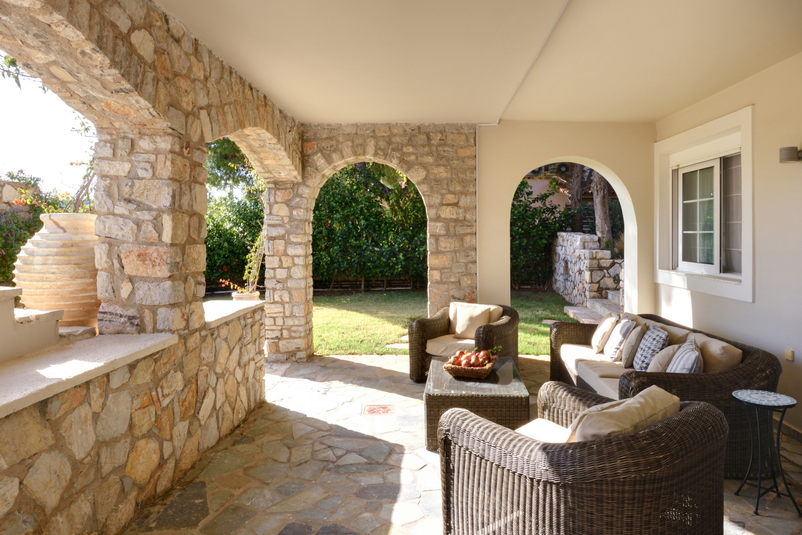 Gaelon Estate image 37