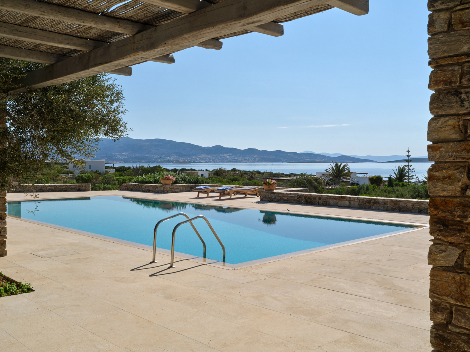 Villa Pacifica image 8