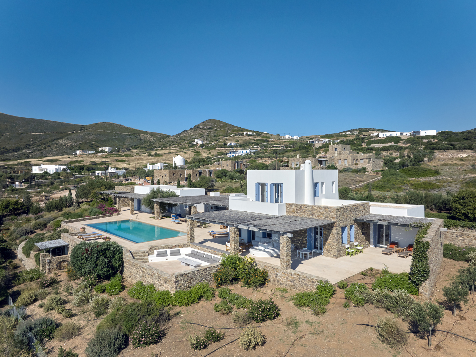 Villa Pacifica image 3