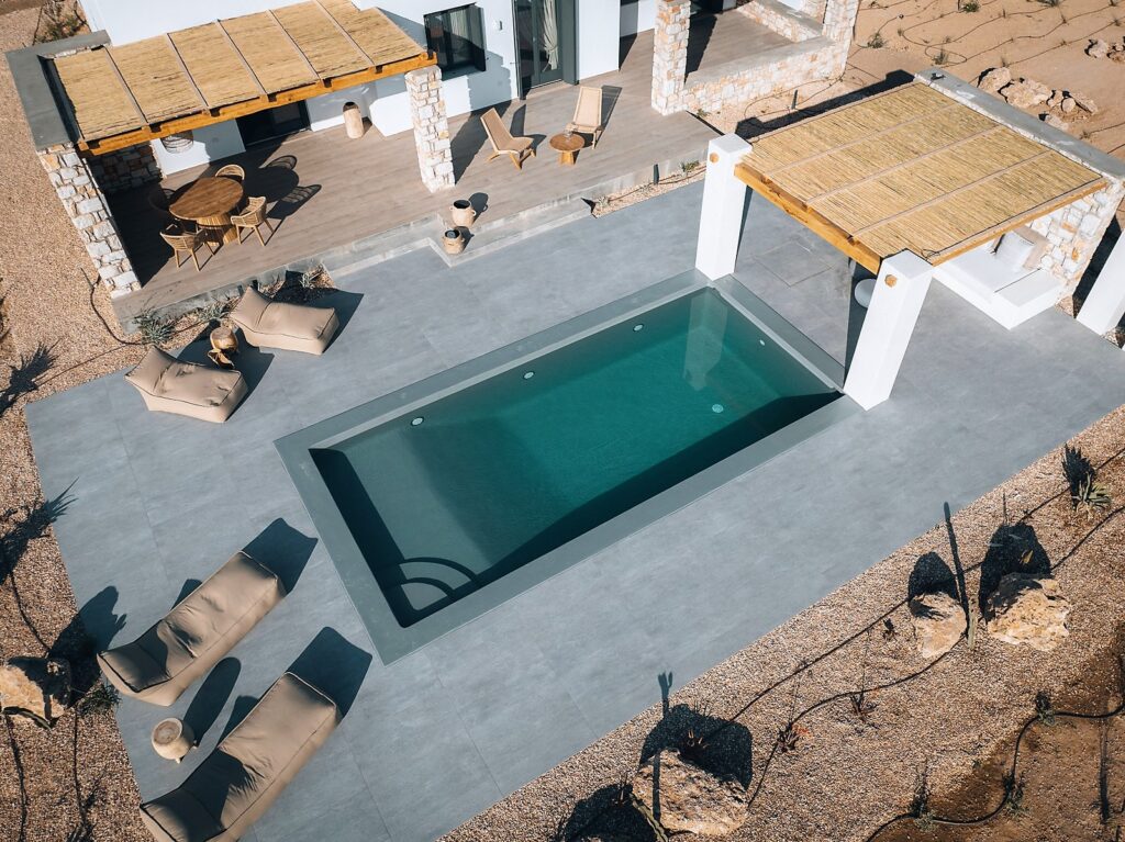 Villa Scarlet