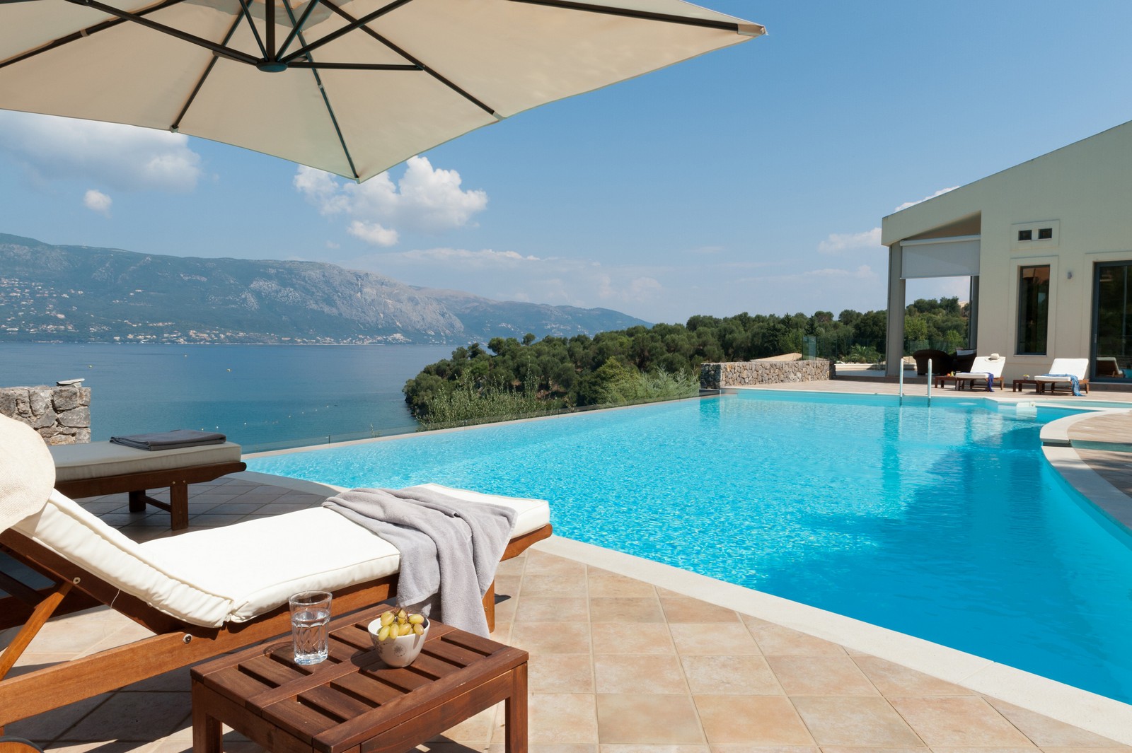 Izar Beach House image 3