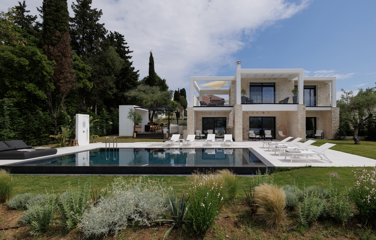 Villa Minimalista image 14