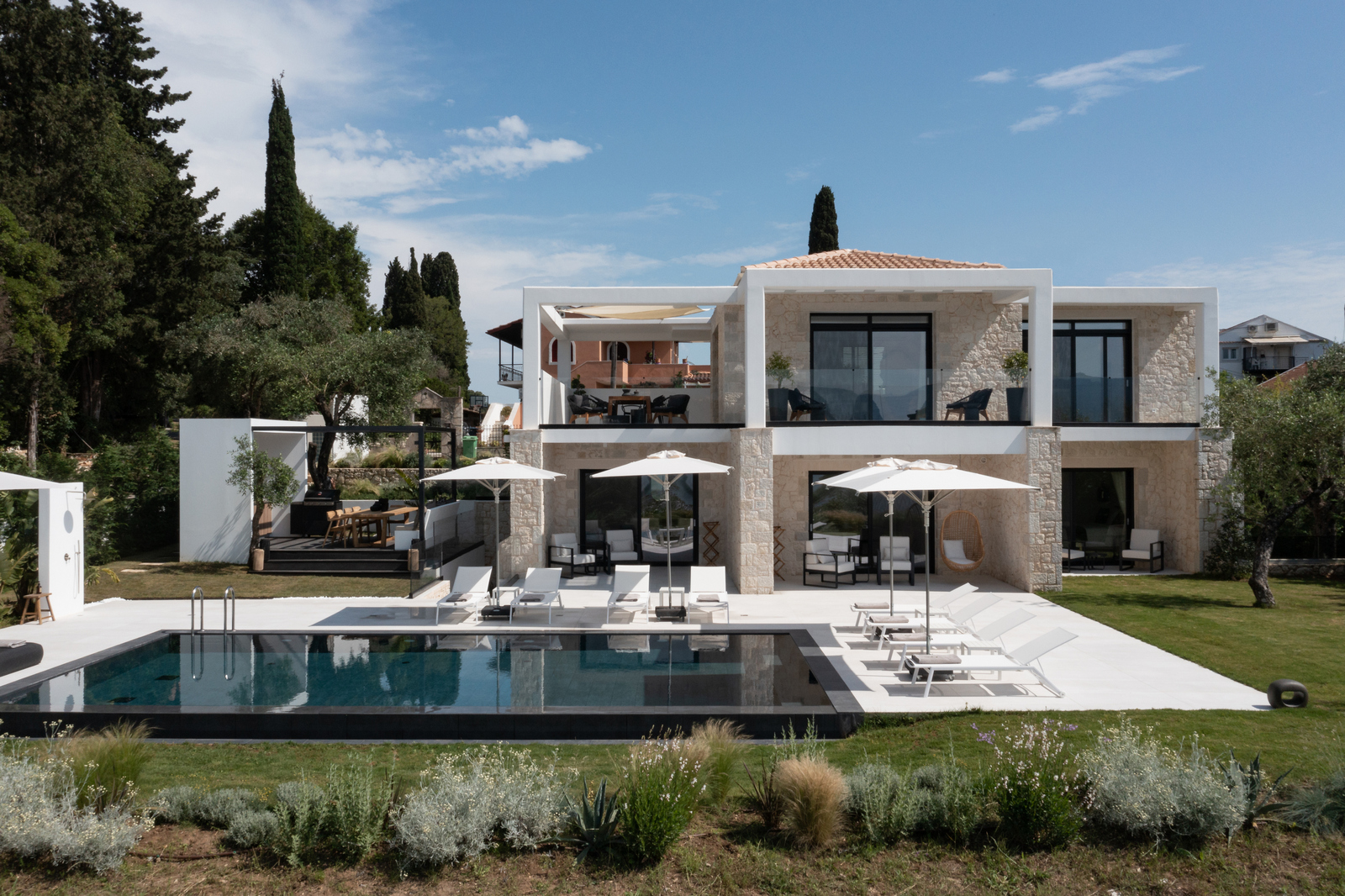 Villa Minimalista image 11