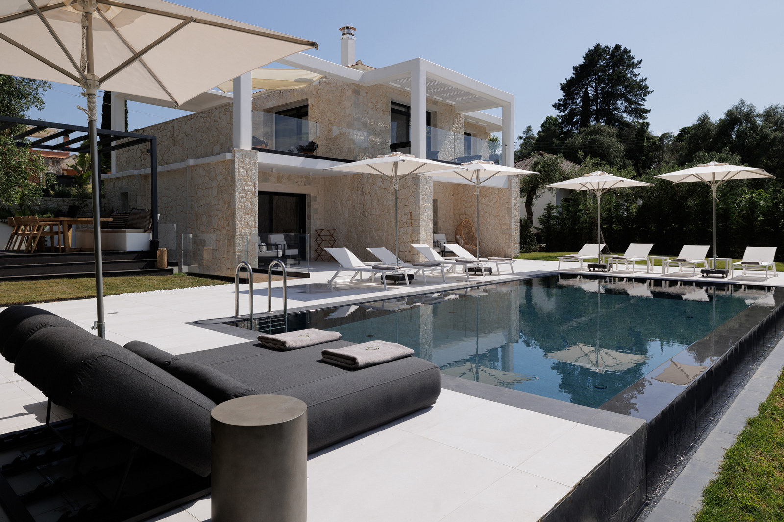 Villa Minimalista image 16