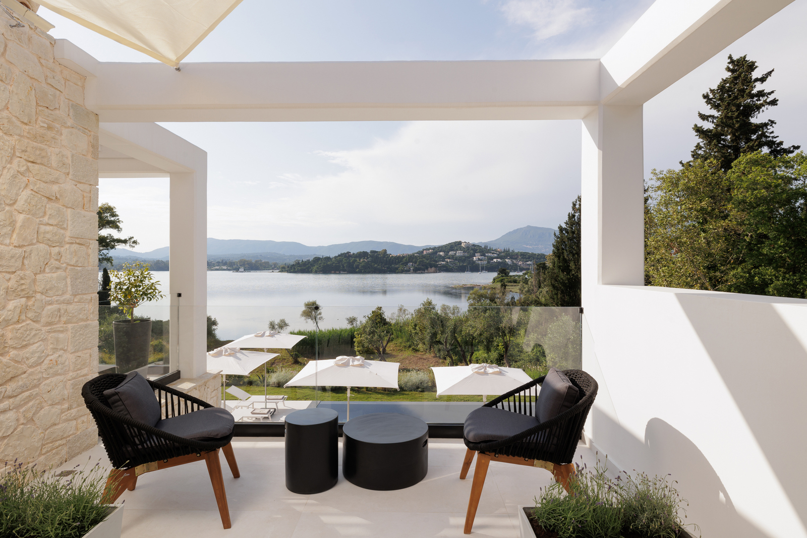 Villa Minimalista image 46