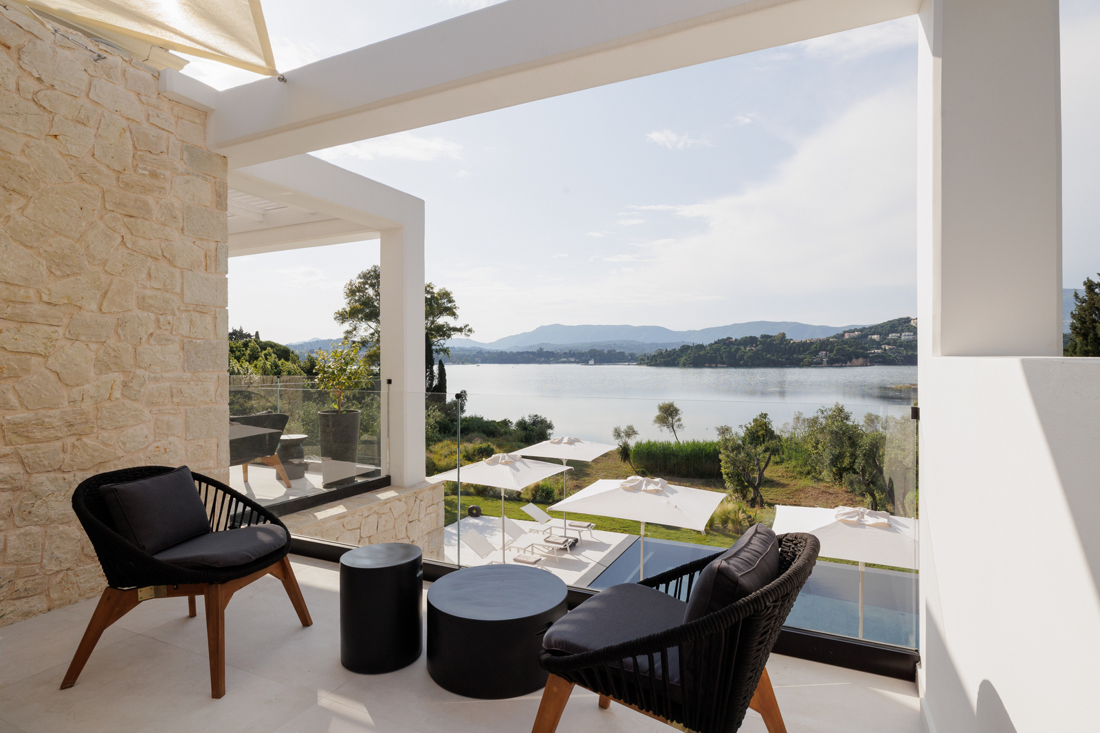 Villa Minimalista image 48