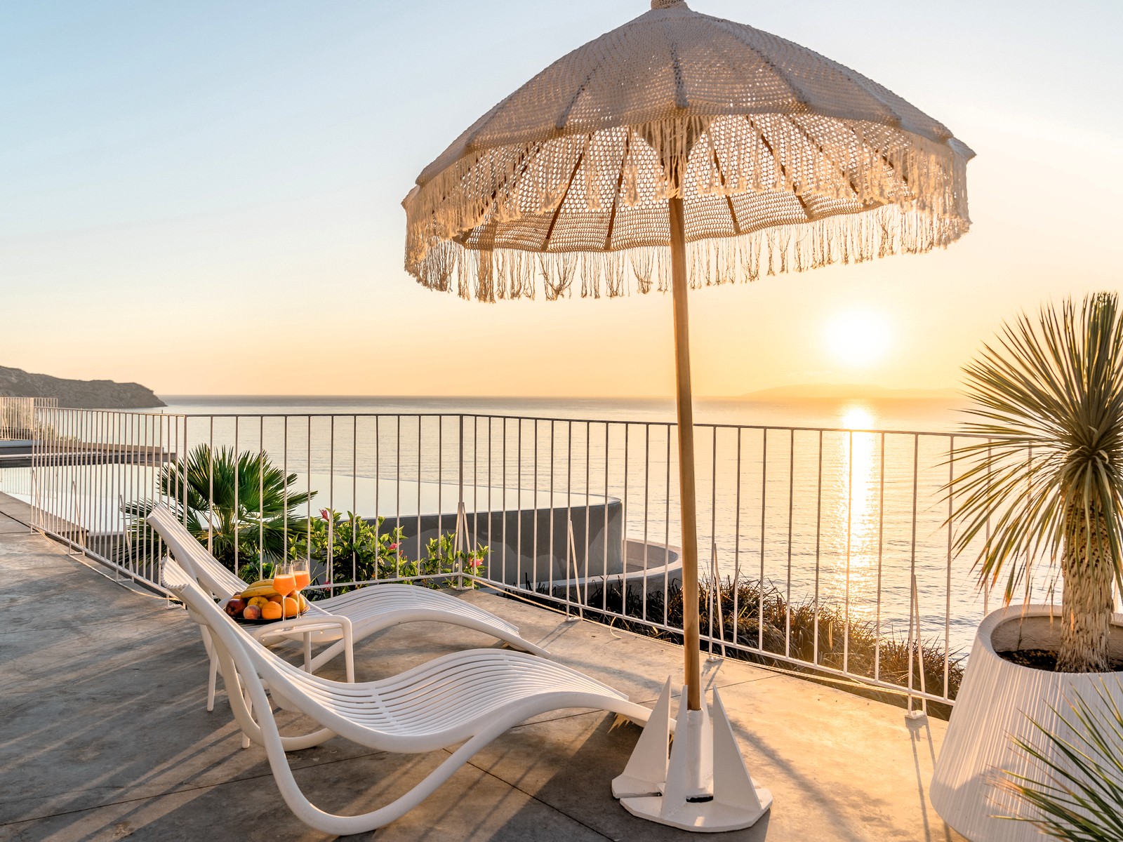 Sea Edge Villa image 15