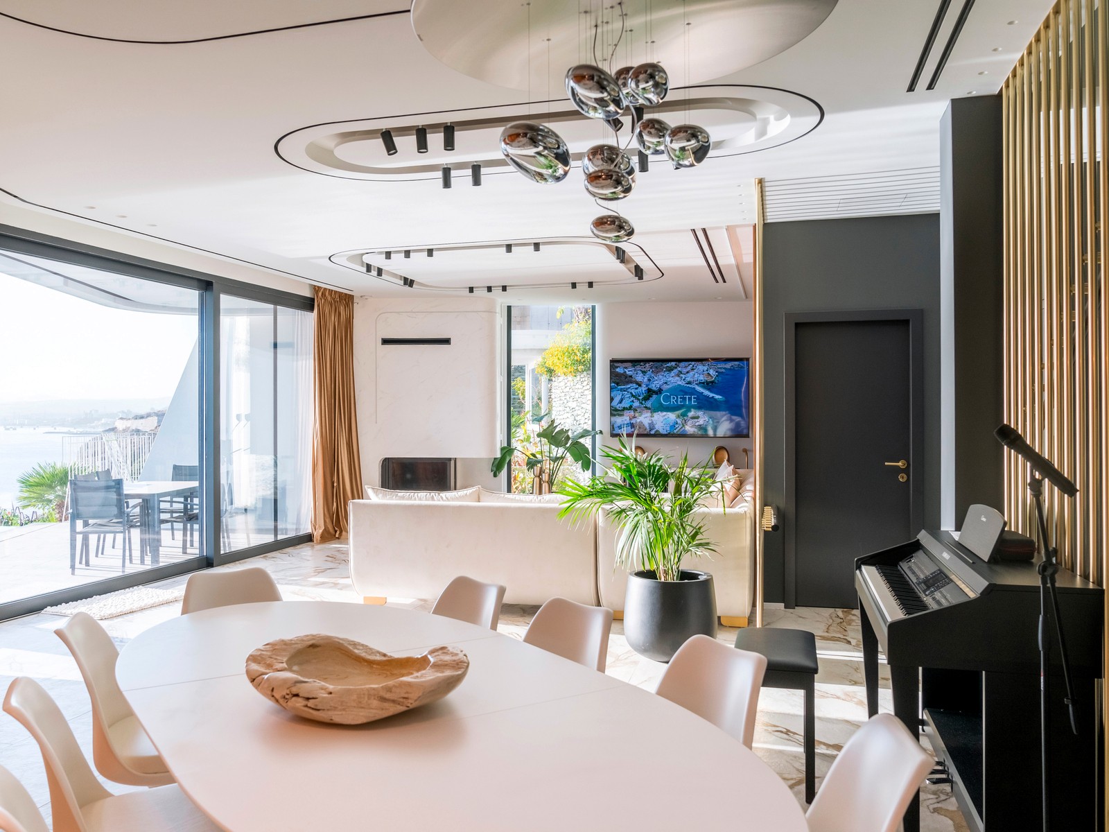 Sea Edge Villa image 28