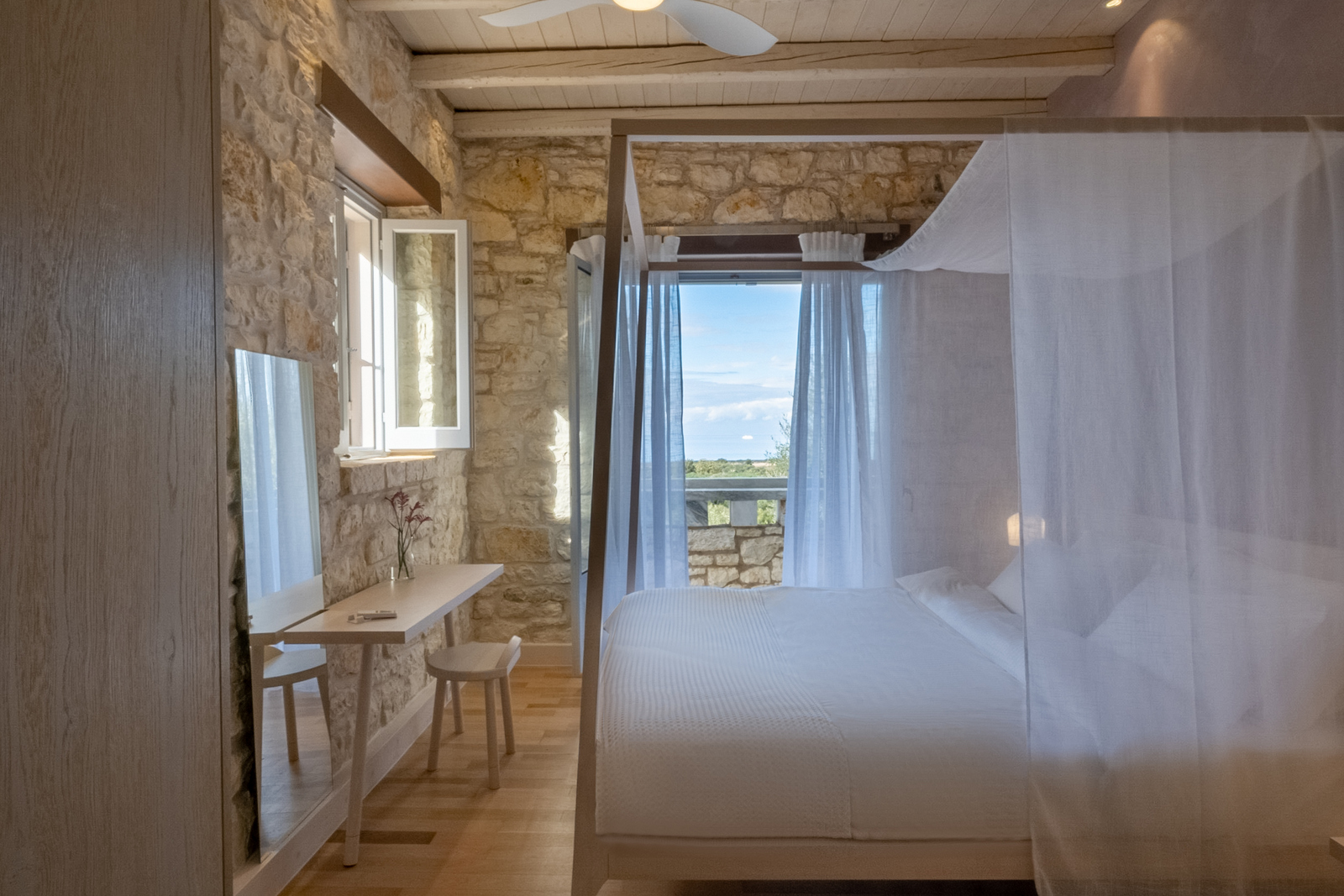 Desiderio Estate image 34