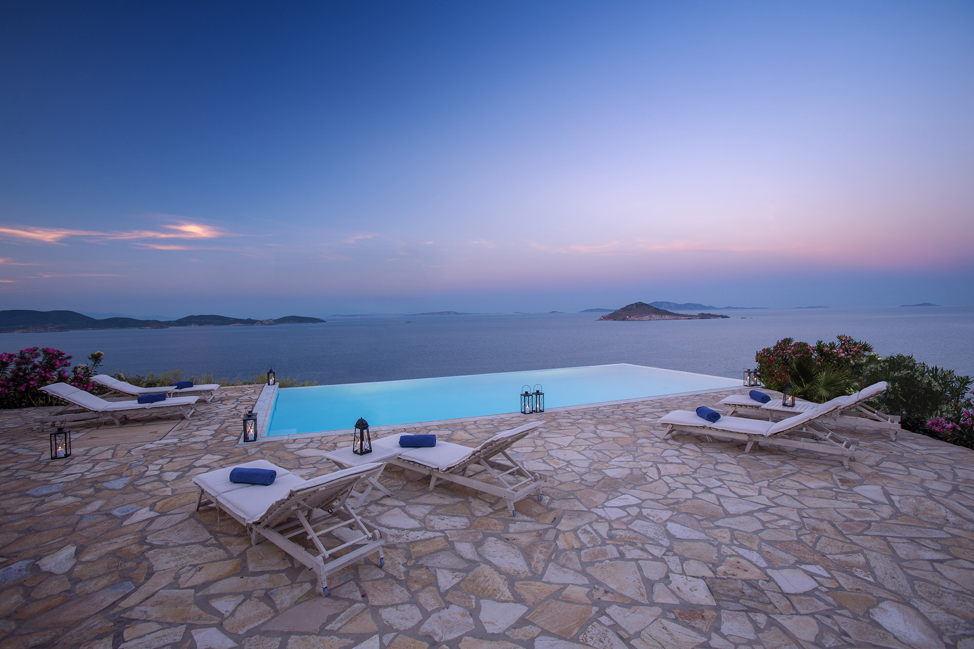 Villa Nessa image 10