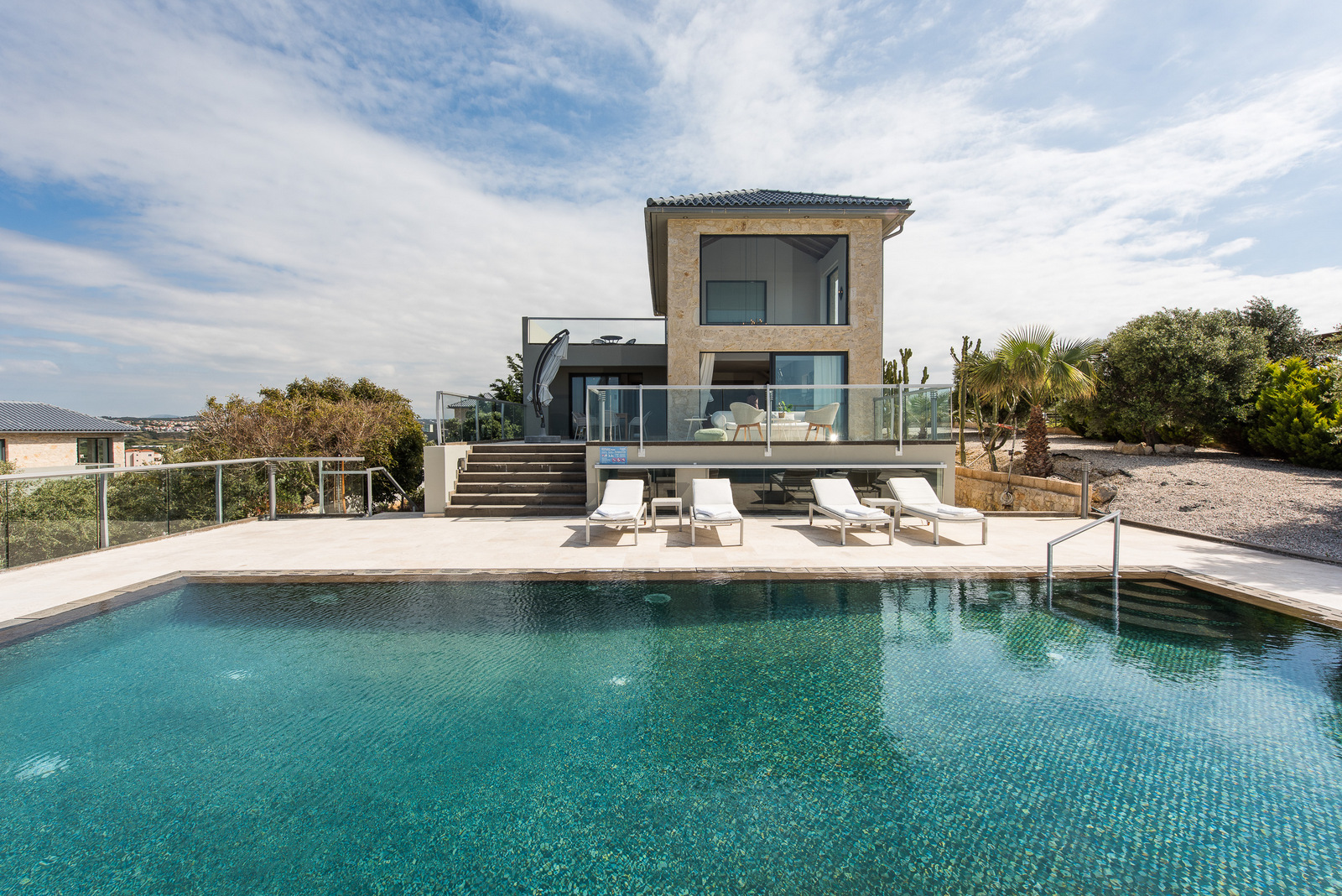 Villa Enya image 1