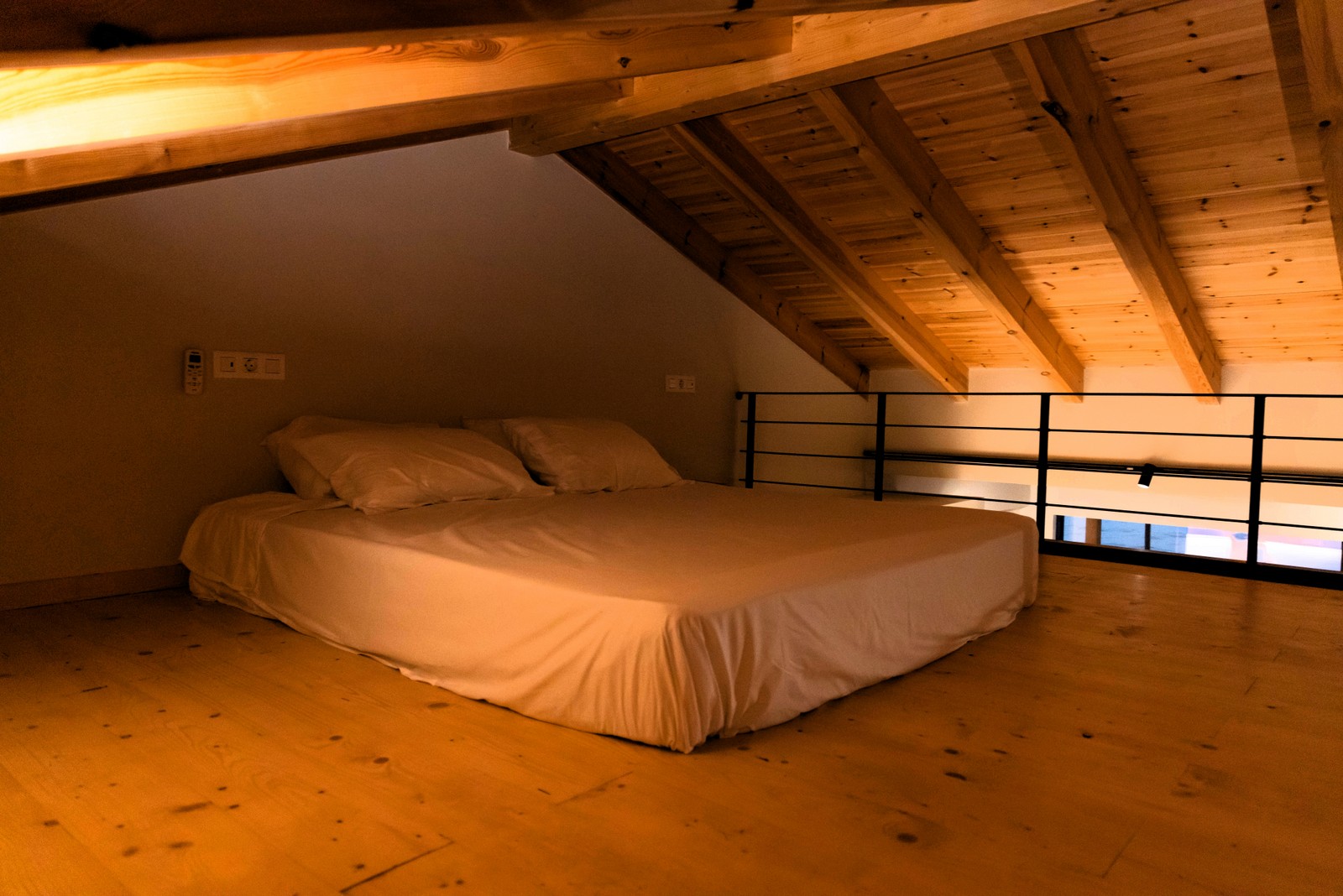 Aqua Beach House image 58