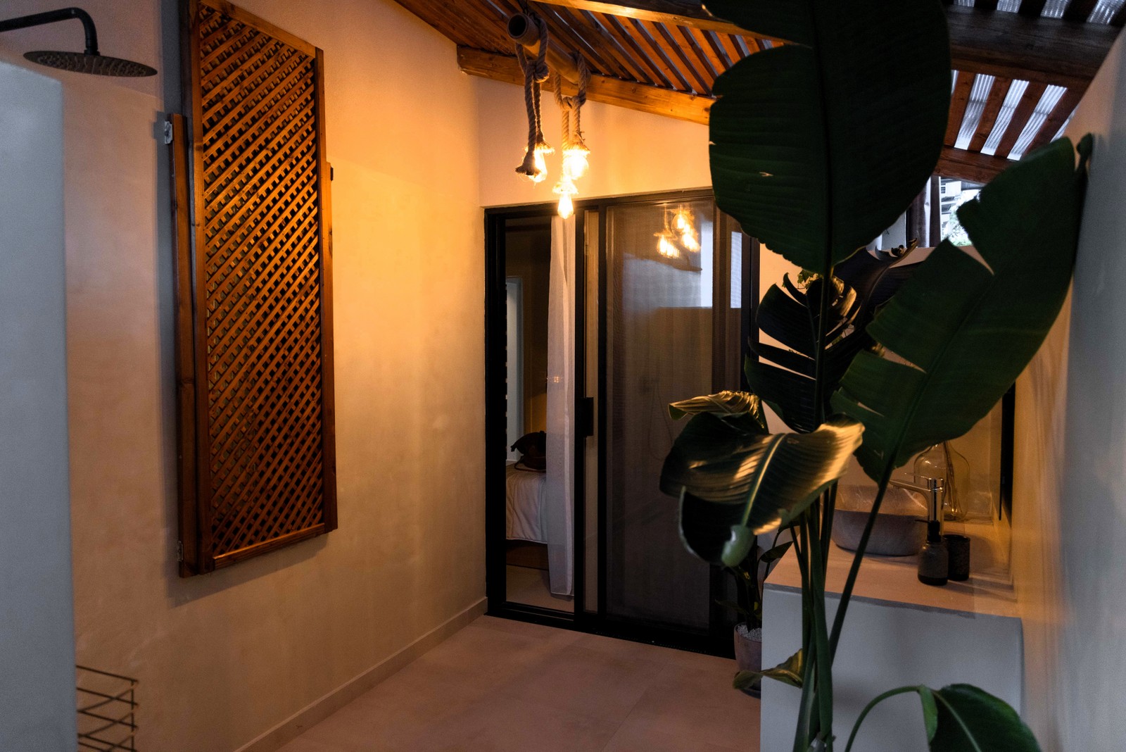Aqua Beach House image 53