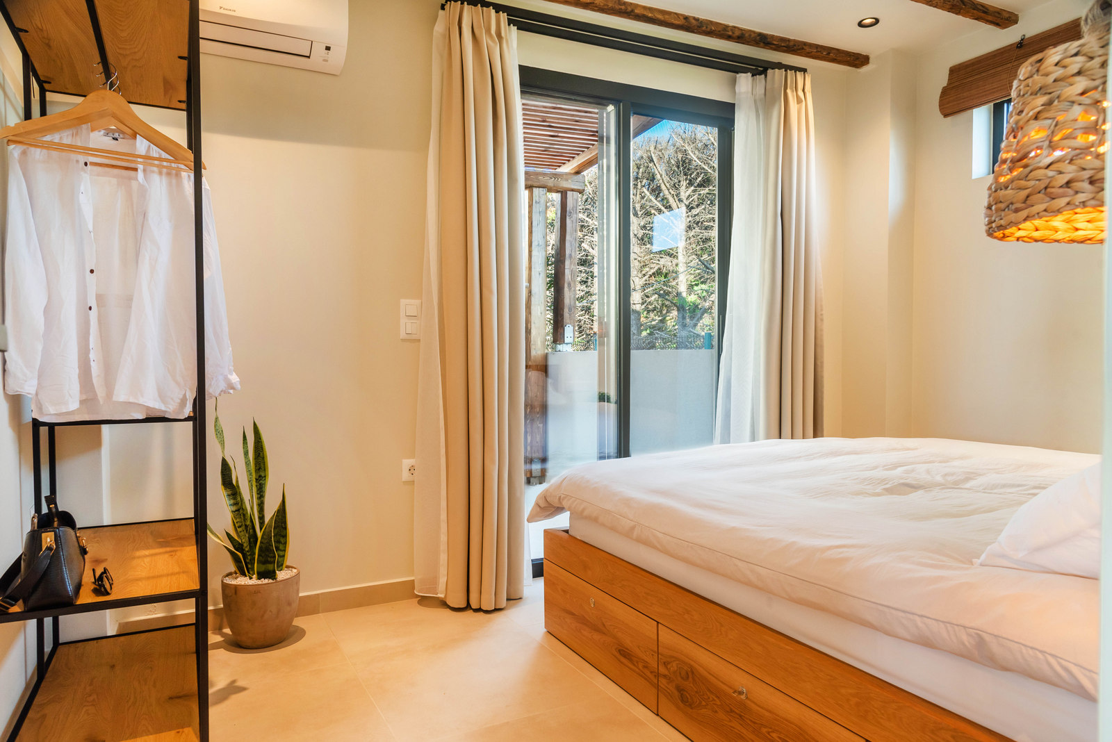 Aqua Beach House image 38