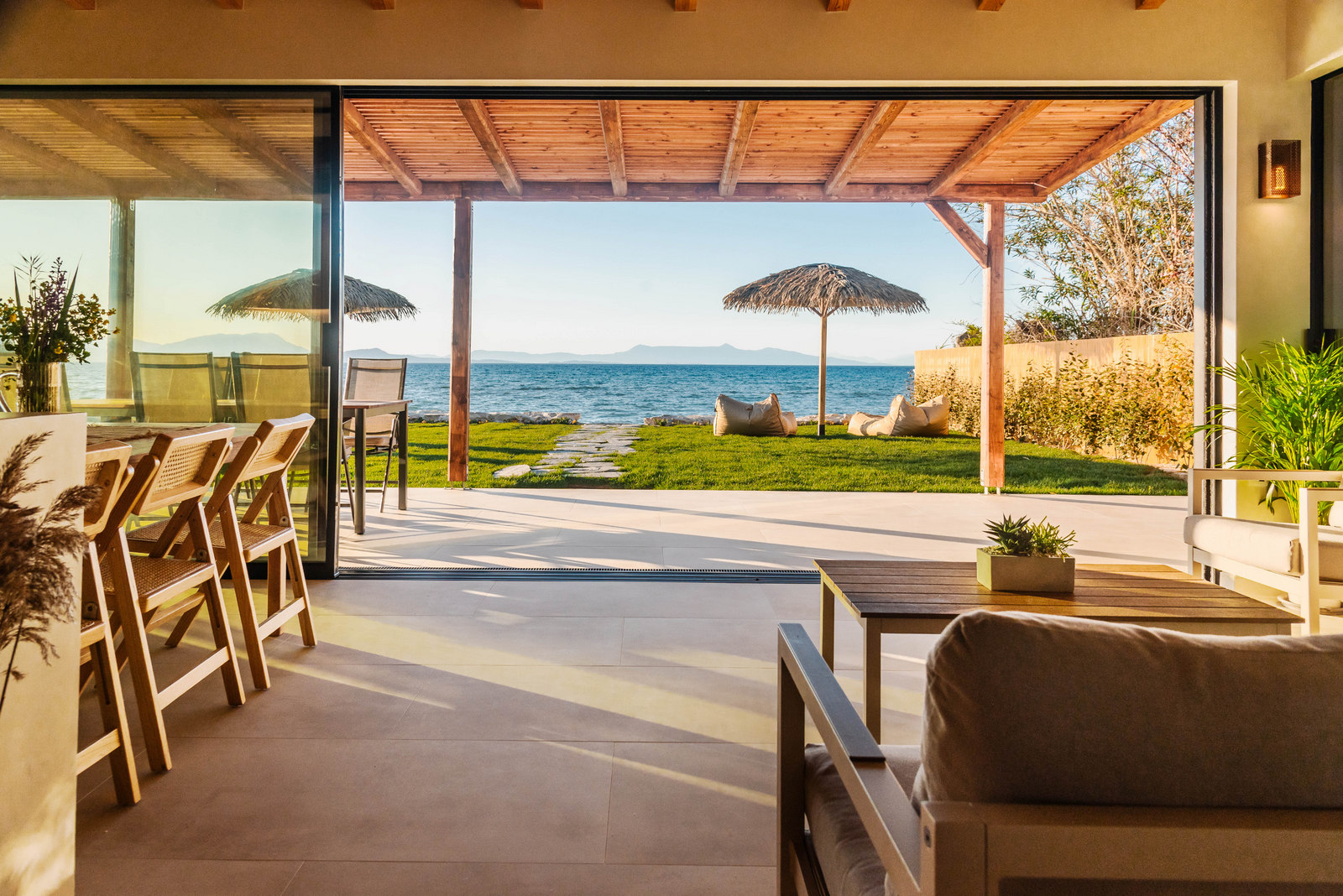 Aqua Beach House image 25
