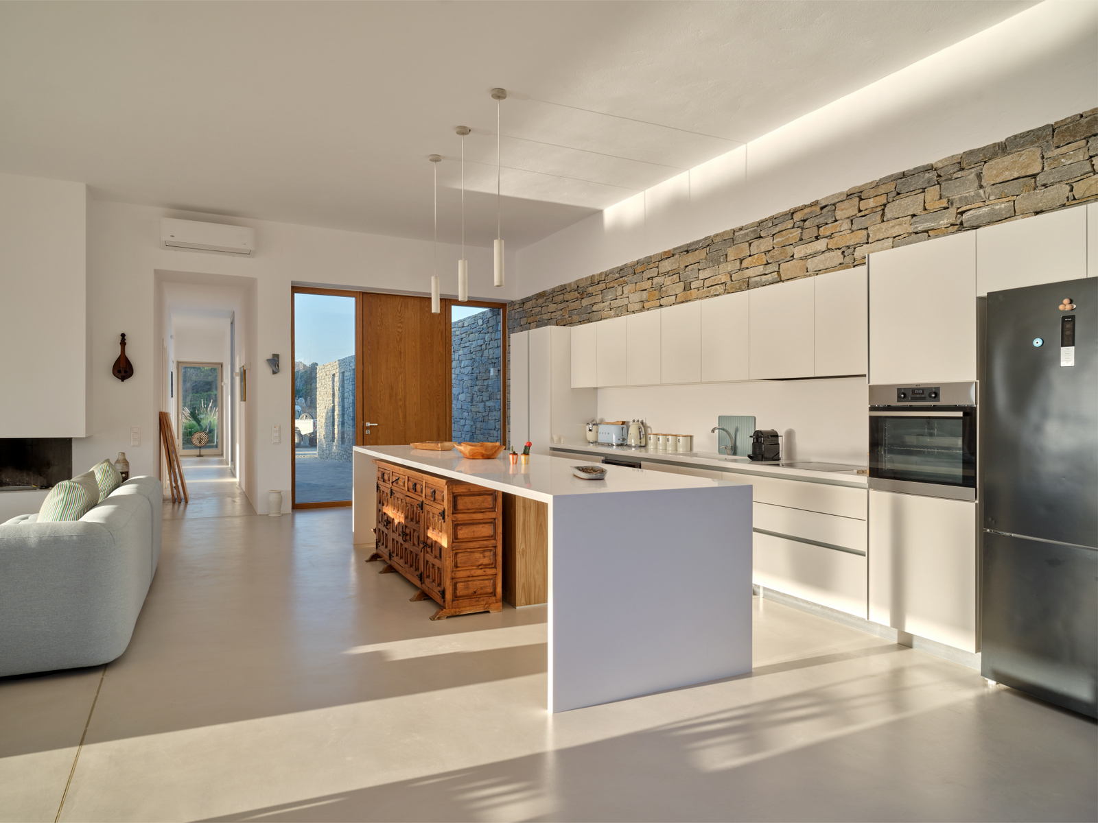 Villa Rouge image 37