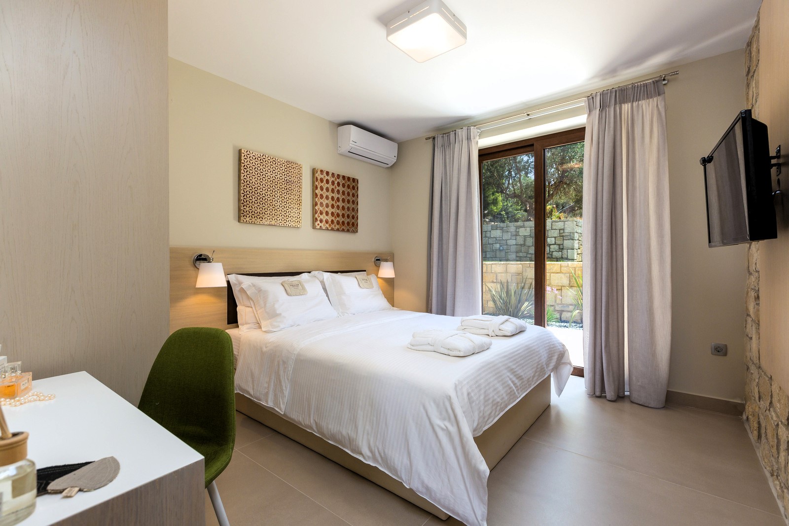 Villa Garnet image 39