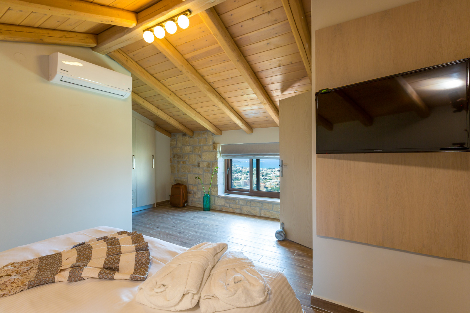 Villa Garnet image 36