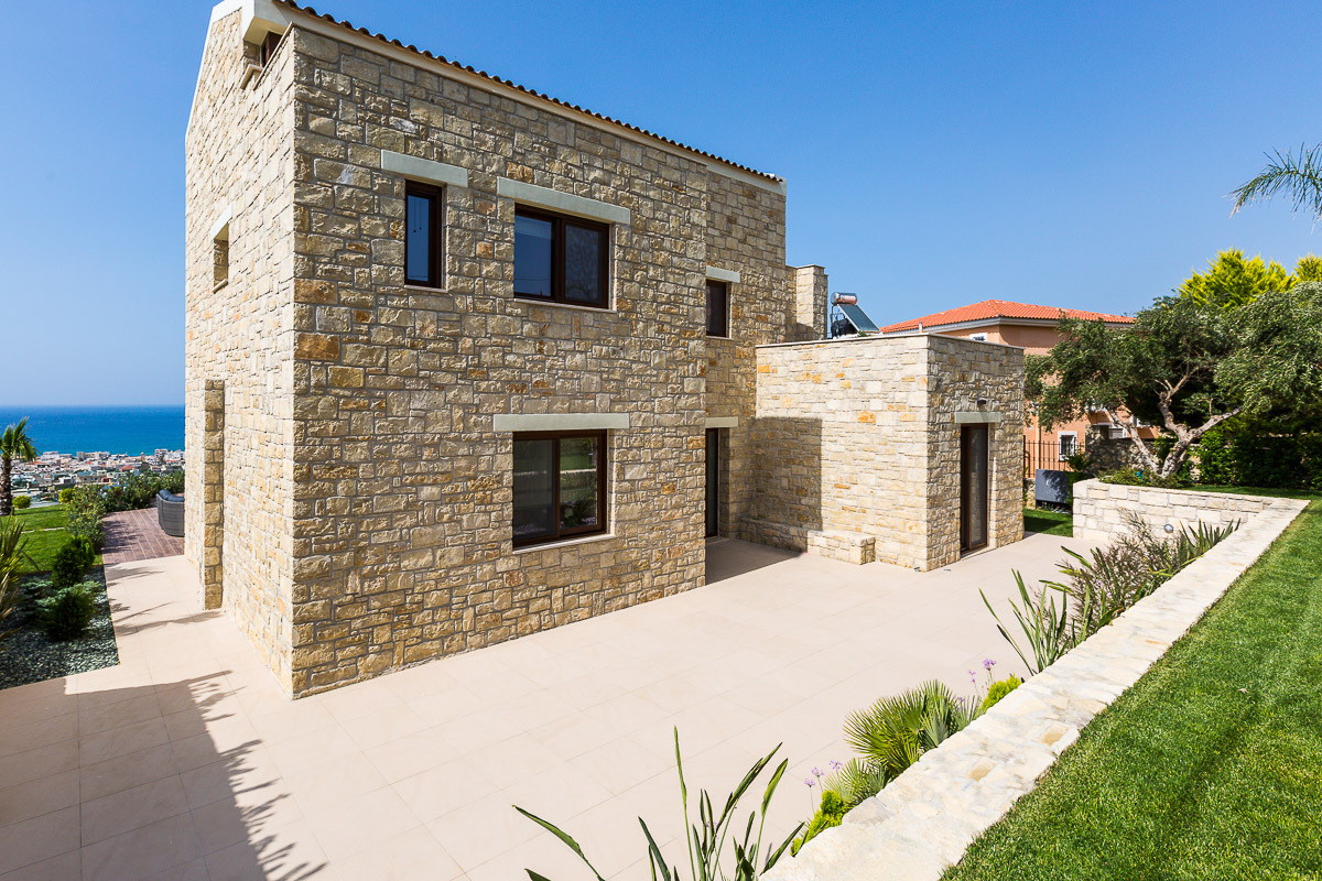 Villa Garnet image 21