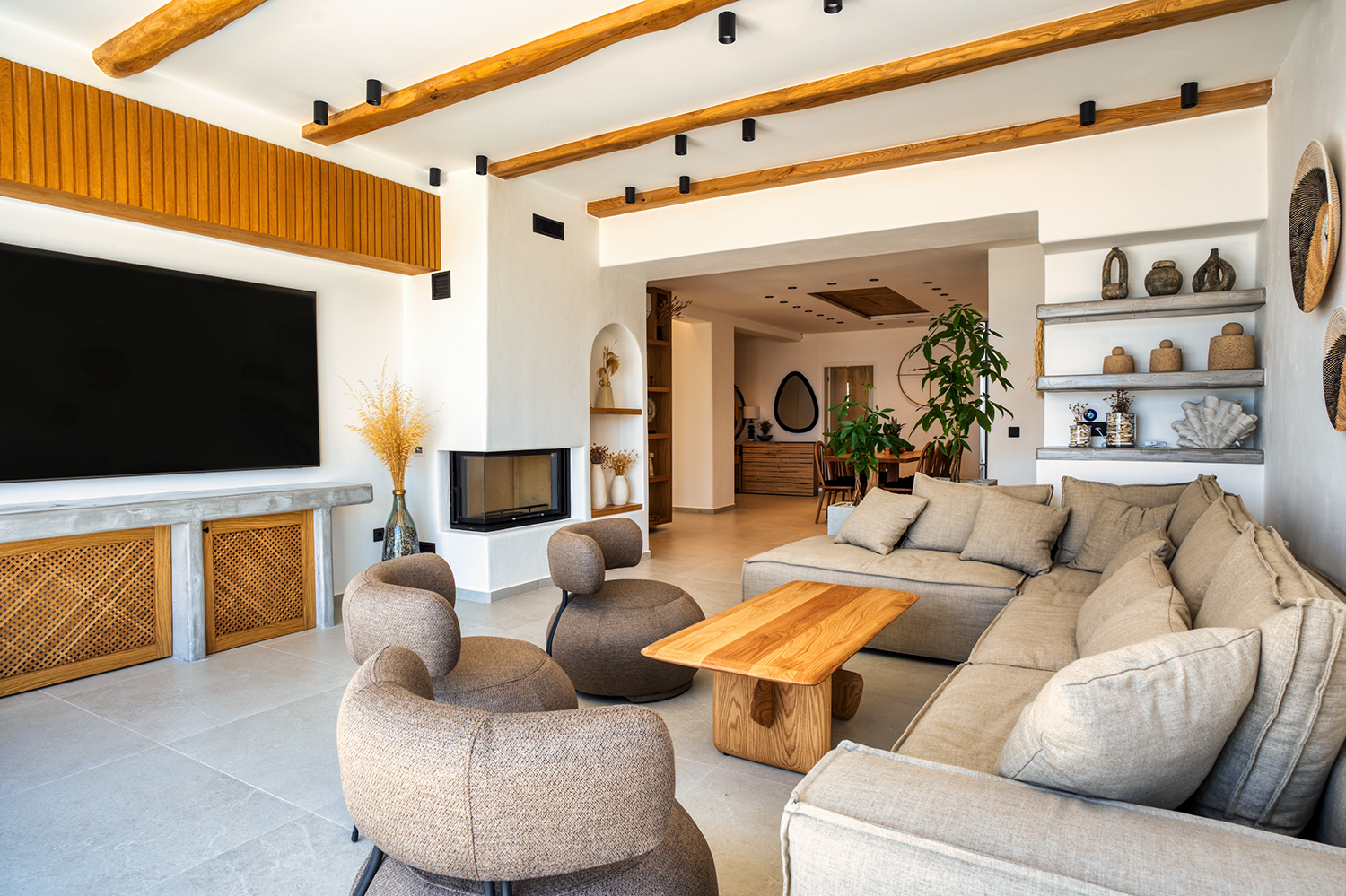 Sola Beach House image 24