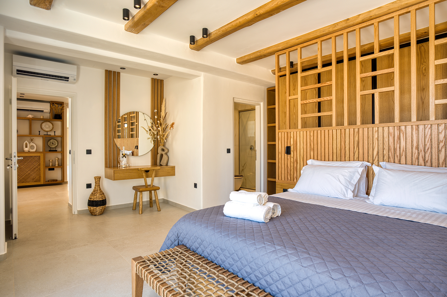 Sola Beach House image 41