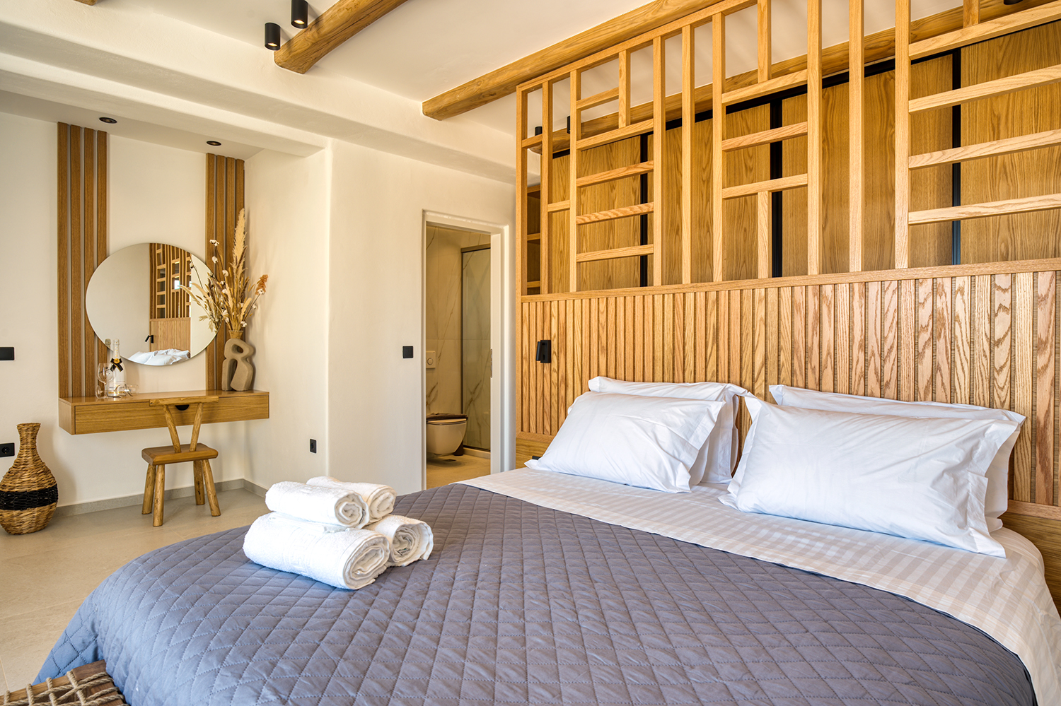 Sola Beach House image 42