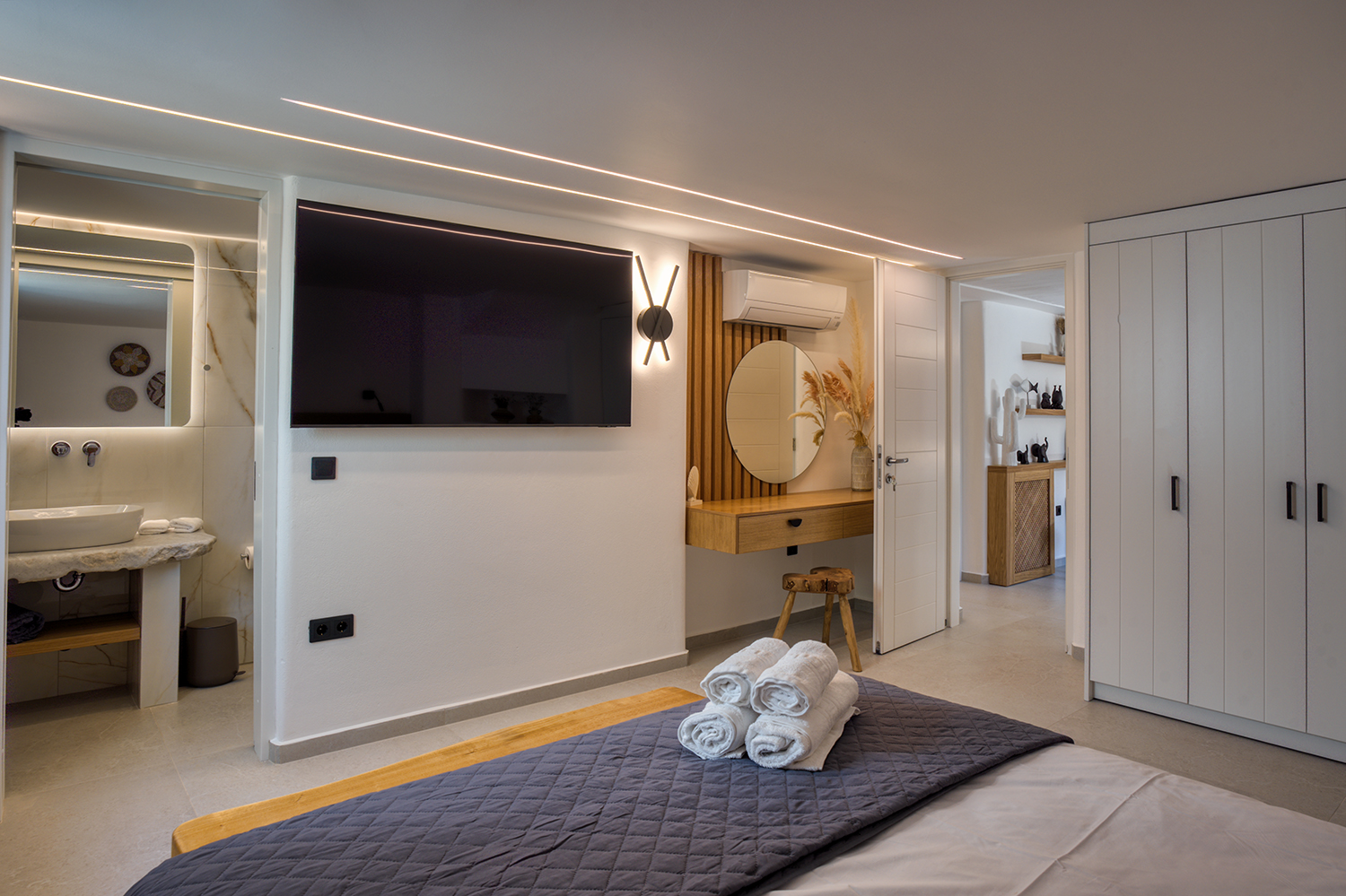 Sola Beach House image 51