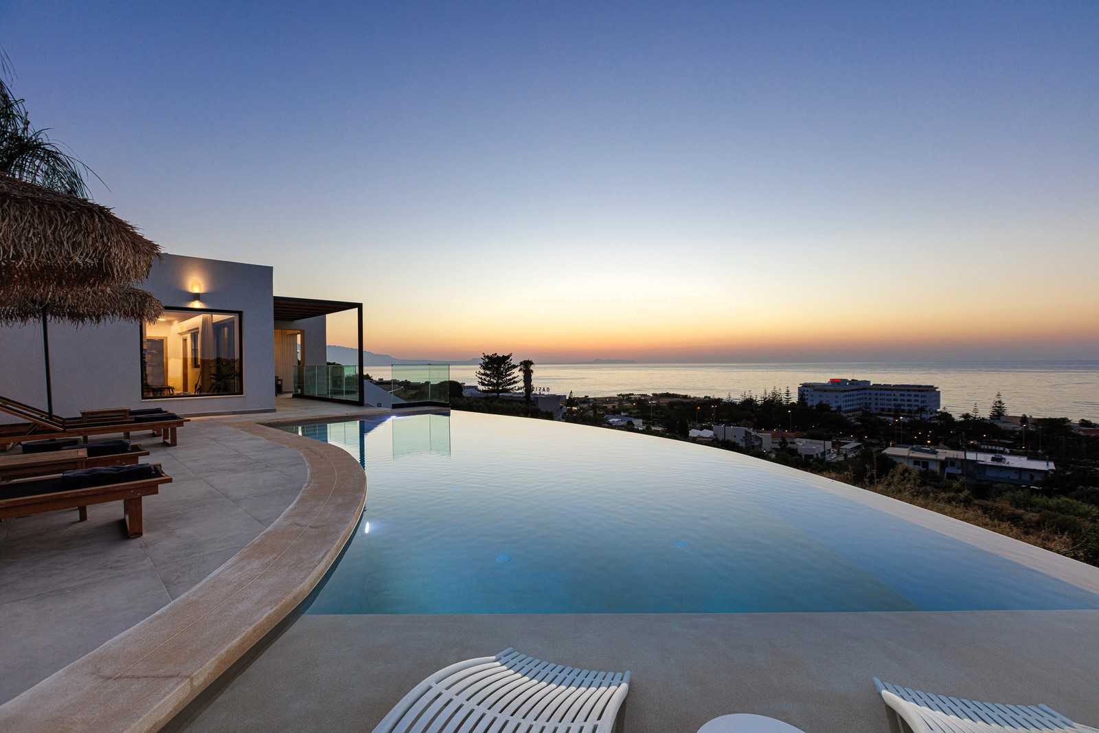 Atropos Villas image 13