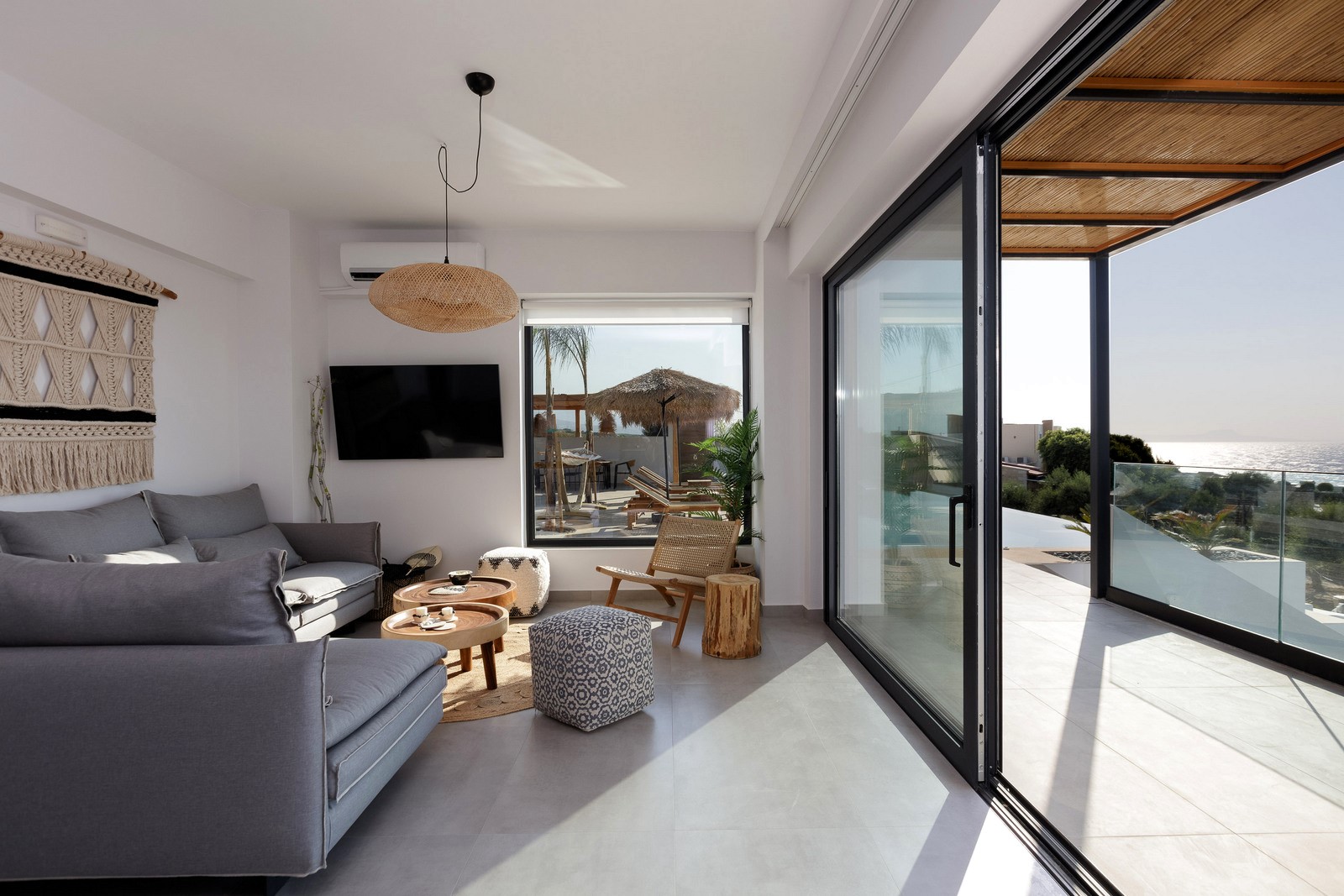 Atropos Villas image 41