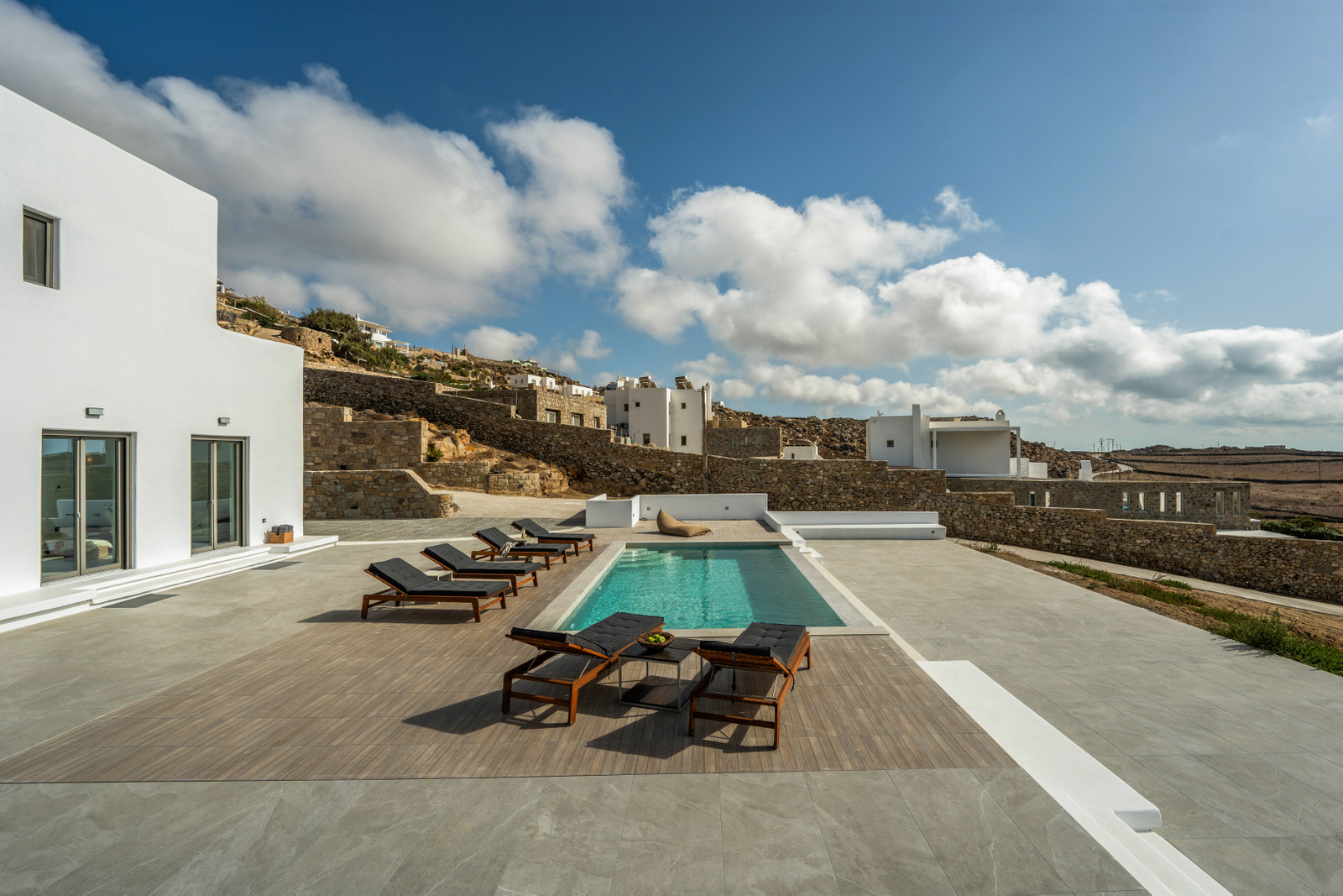 Villa Oron image 3