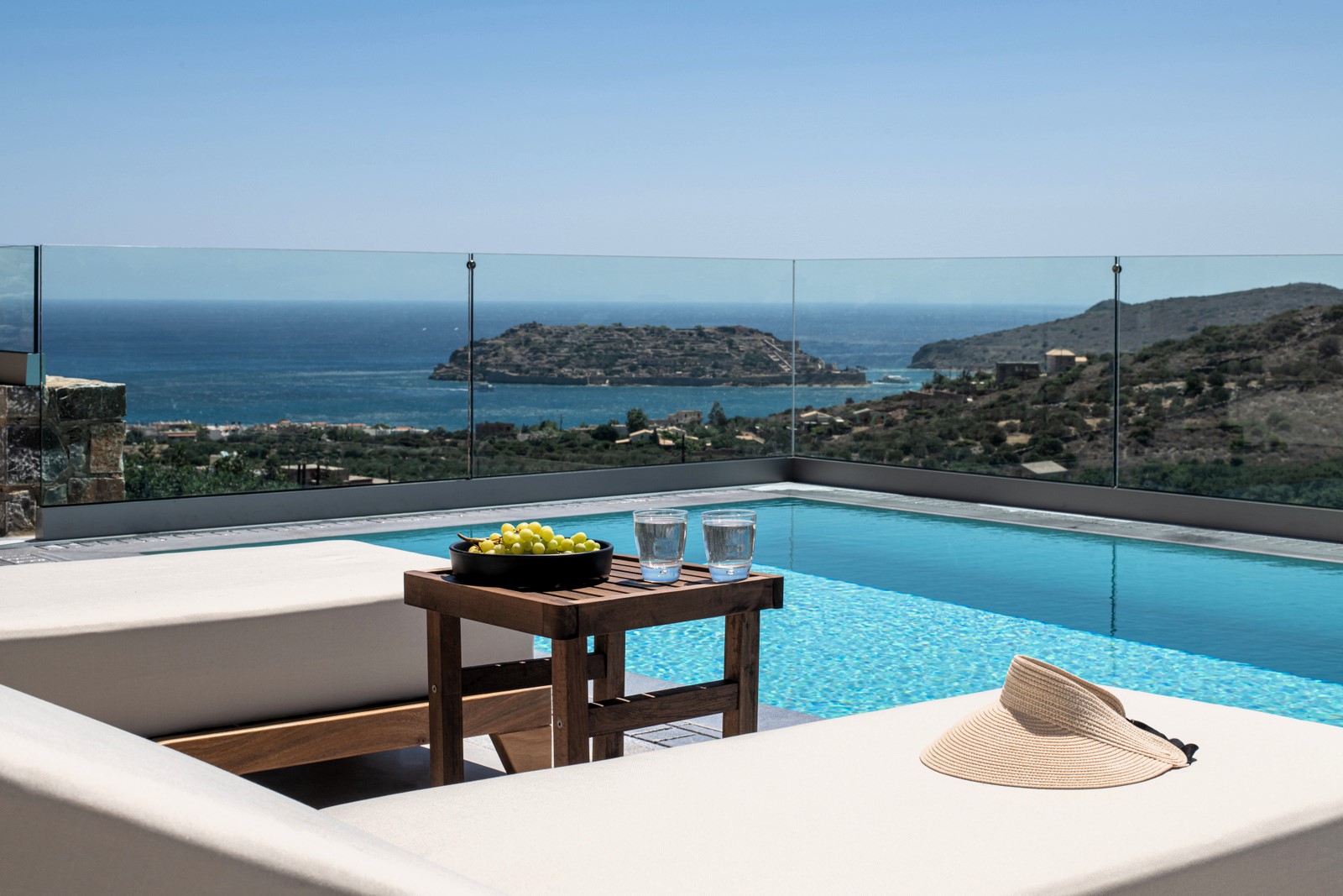 Villa Alister
