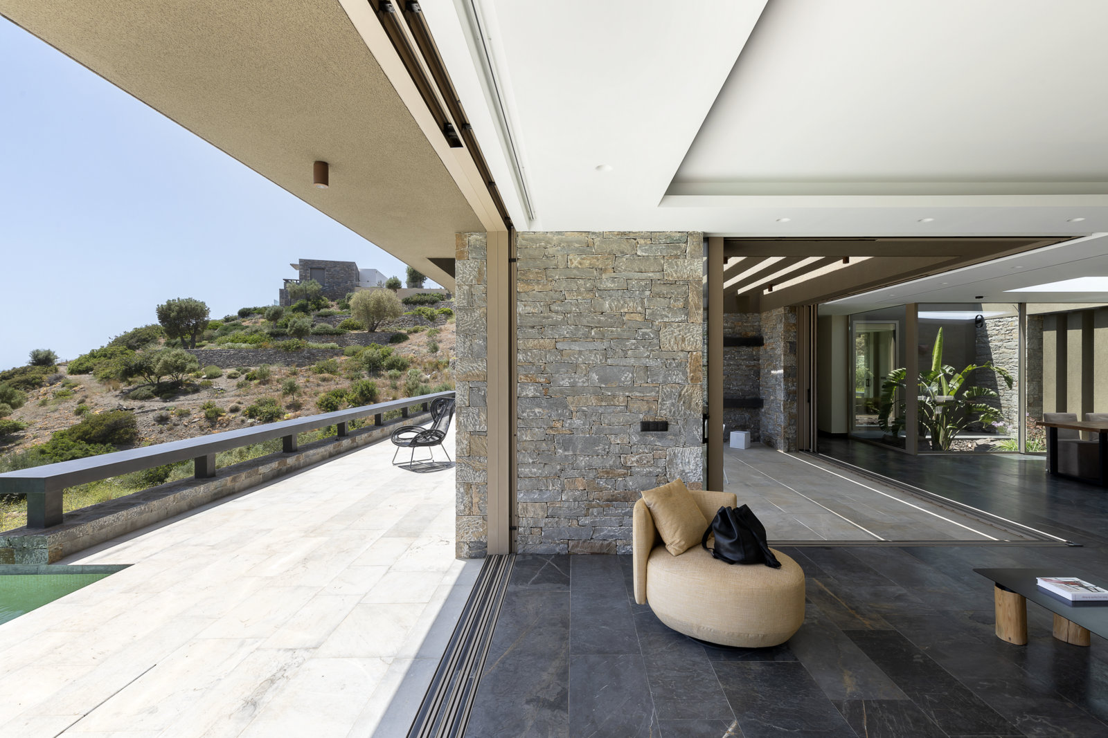 Villa Nebula image 39