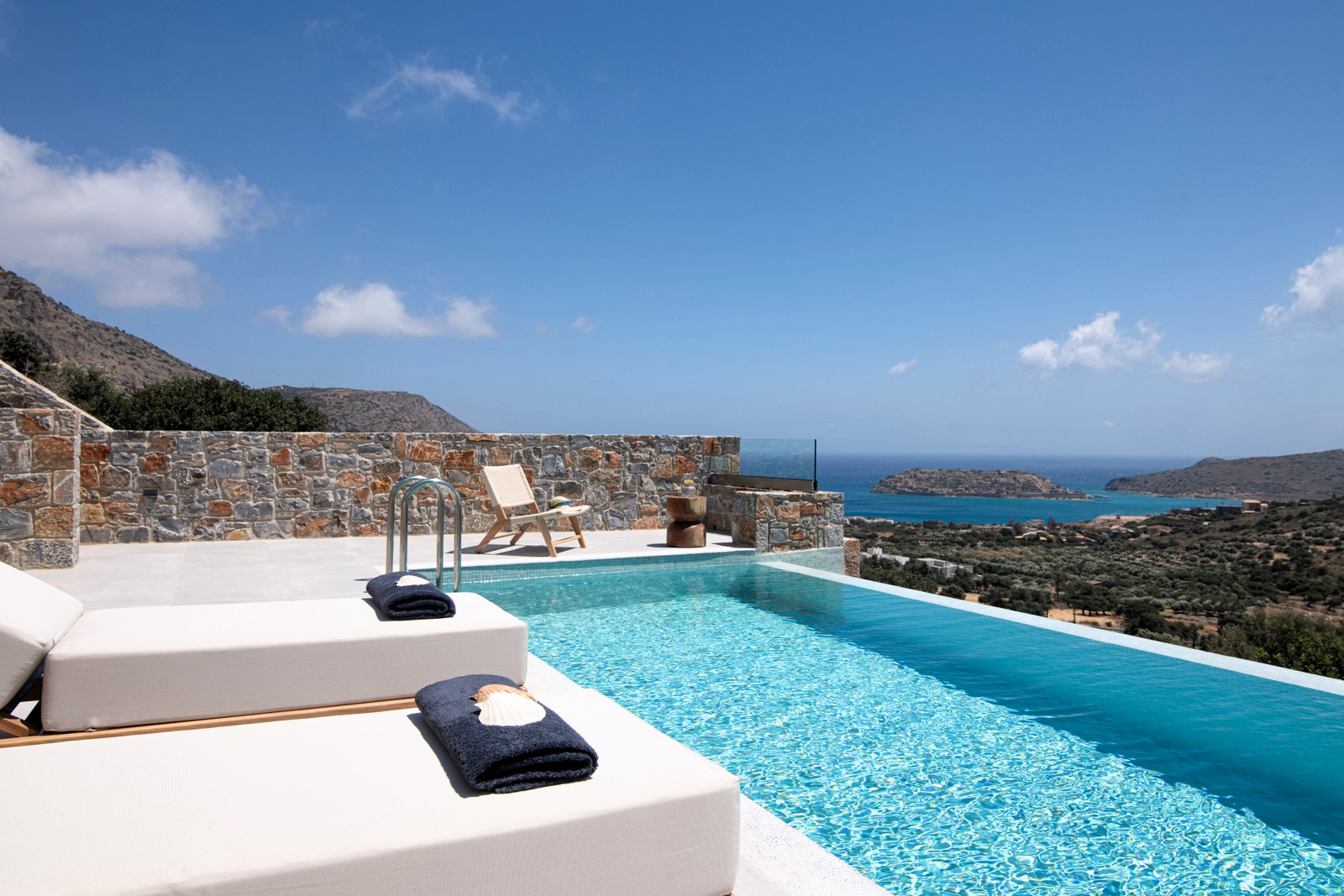 Aria Estate image 30