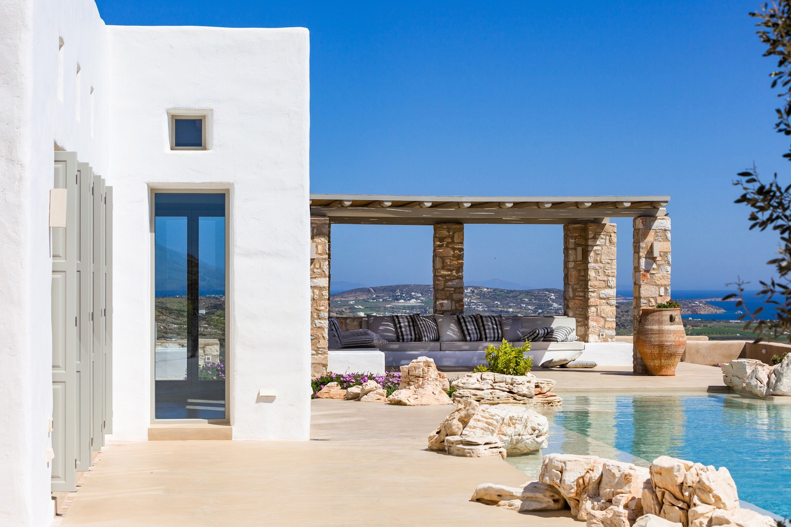 Villa Crown image 4