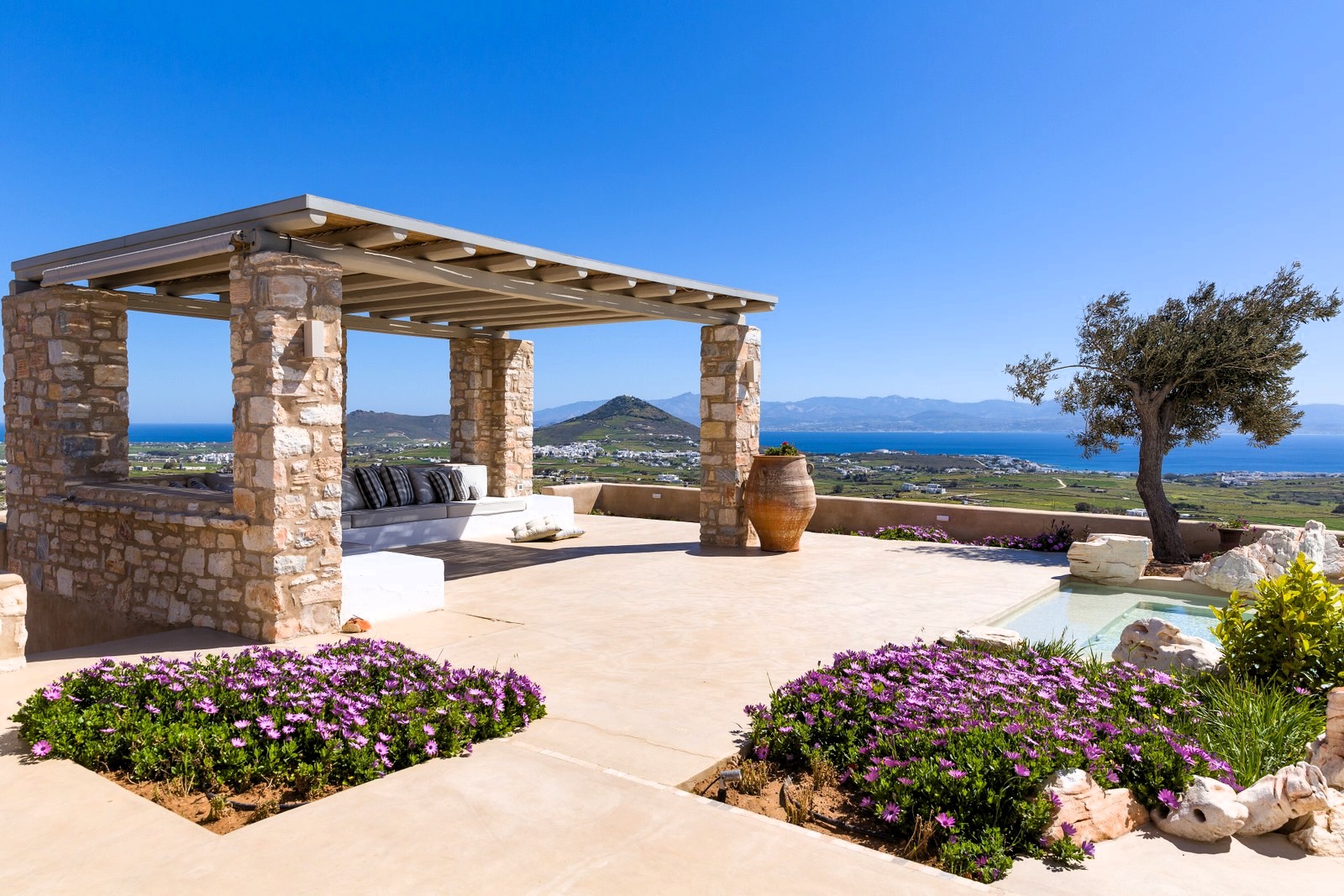 Villa Crown image 11
