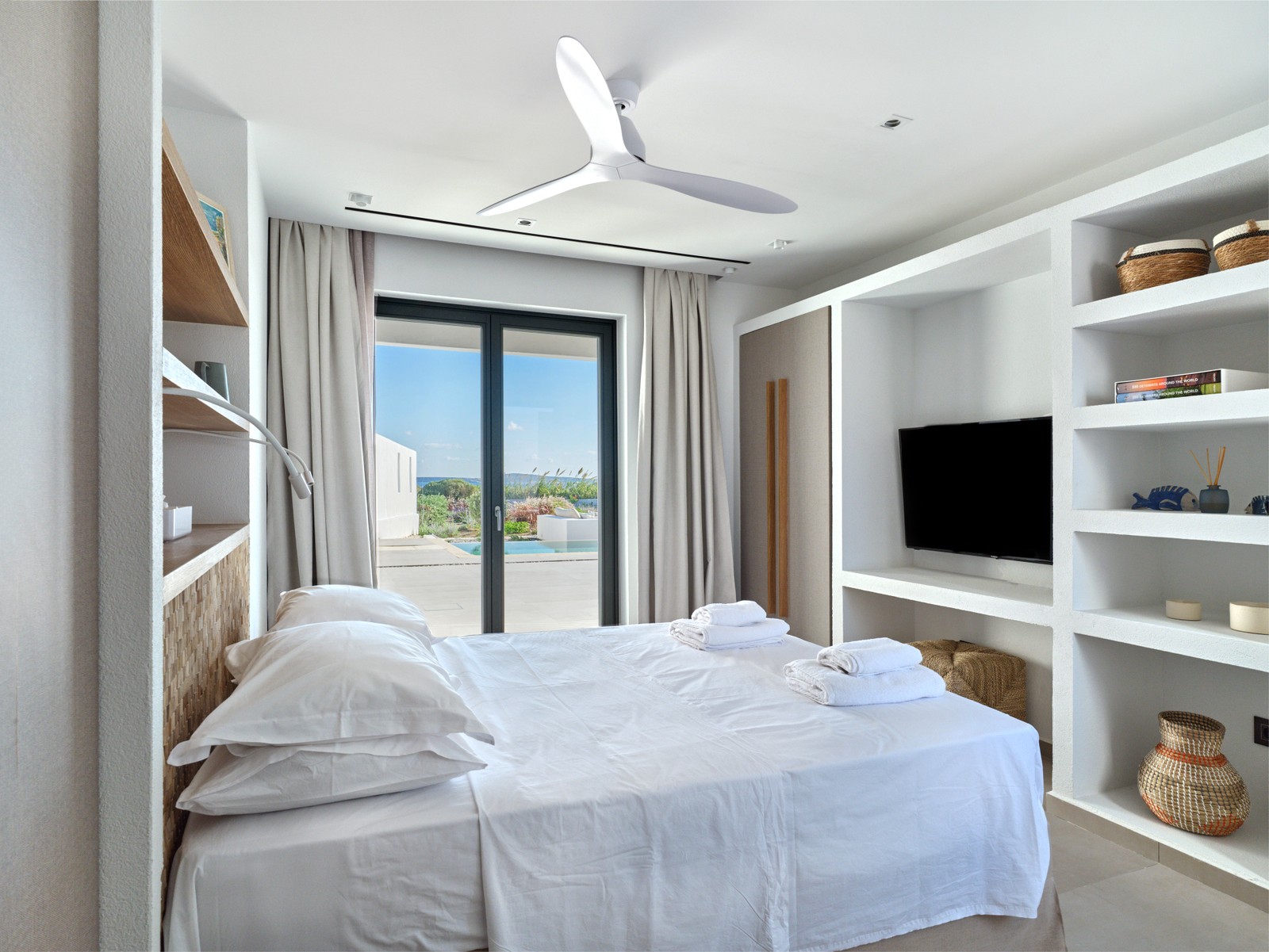 Villa Roxanne image 28