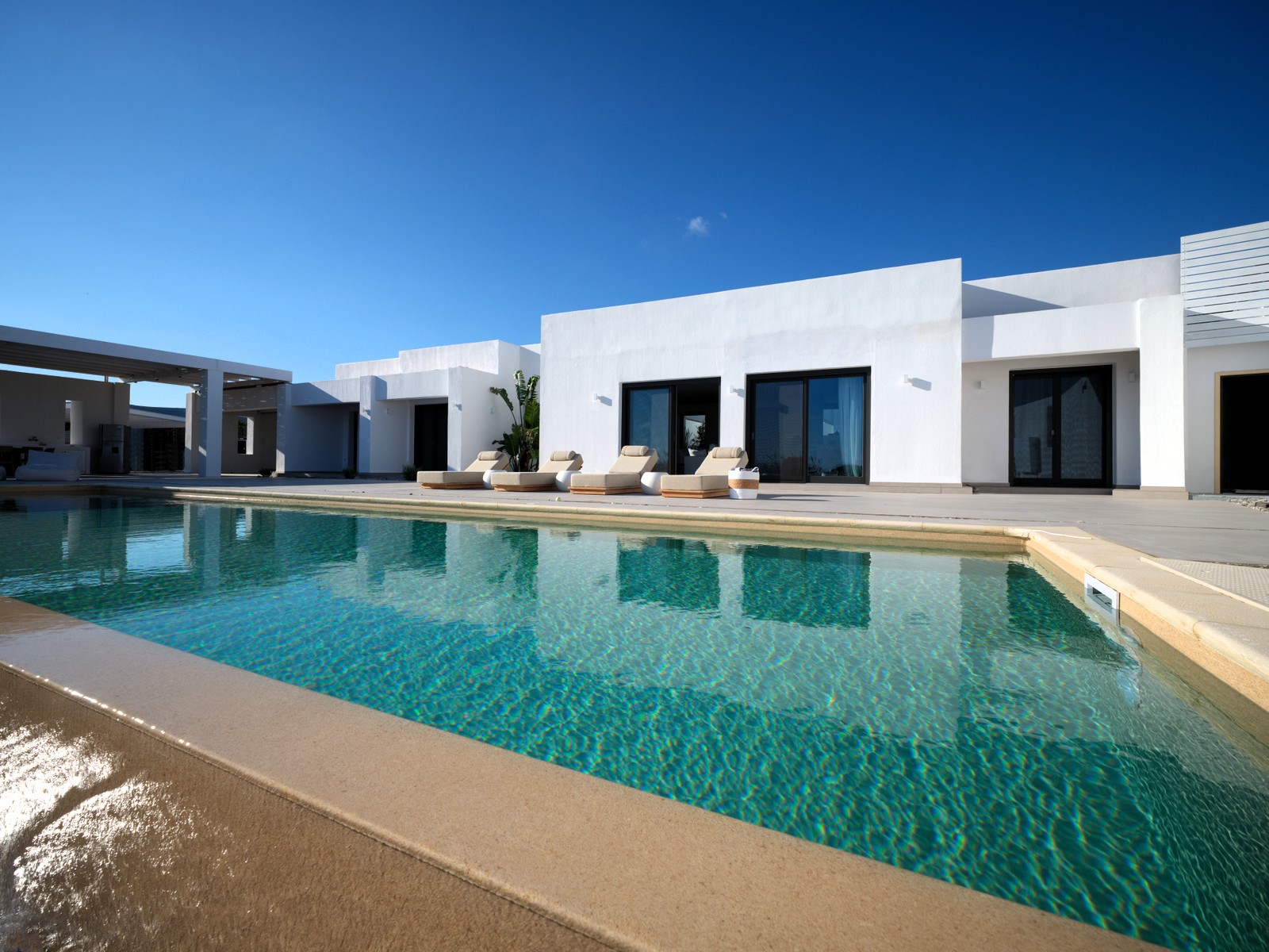 Villa Roxanne image 7