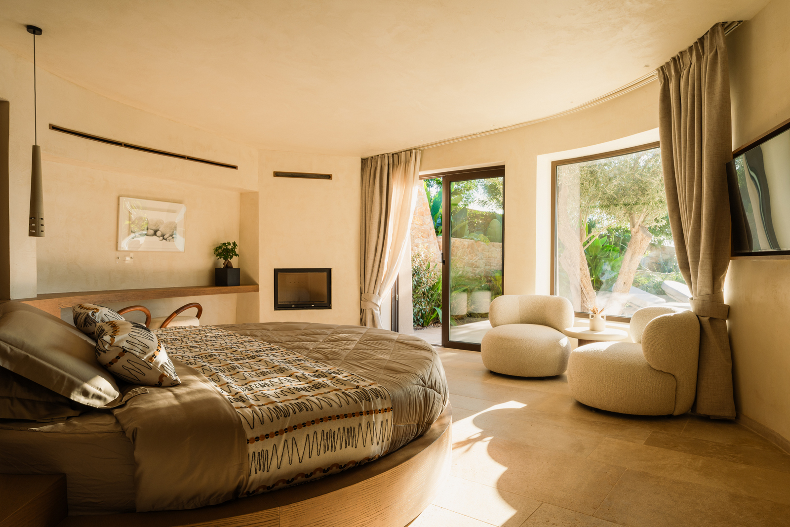 Mythic Estate image 36