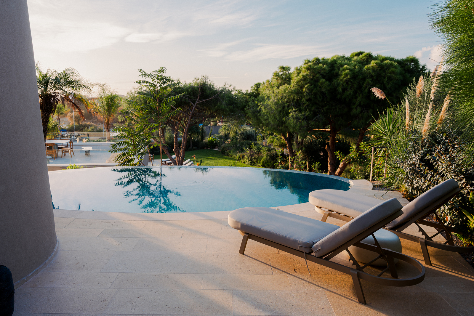 Mythic Estate image 2