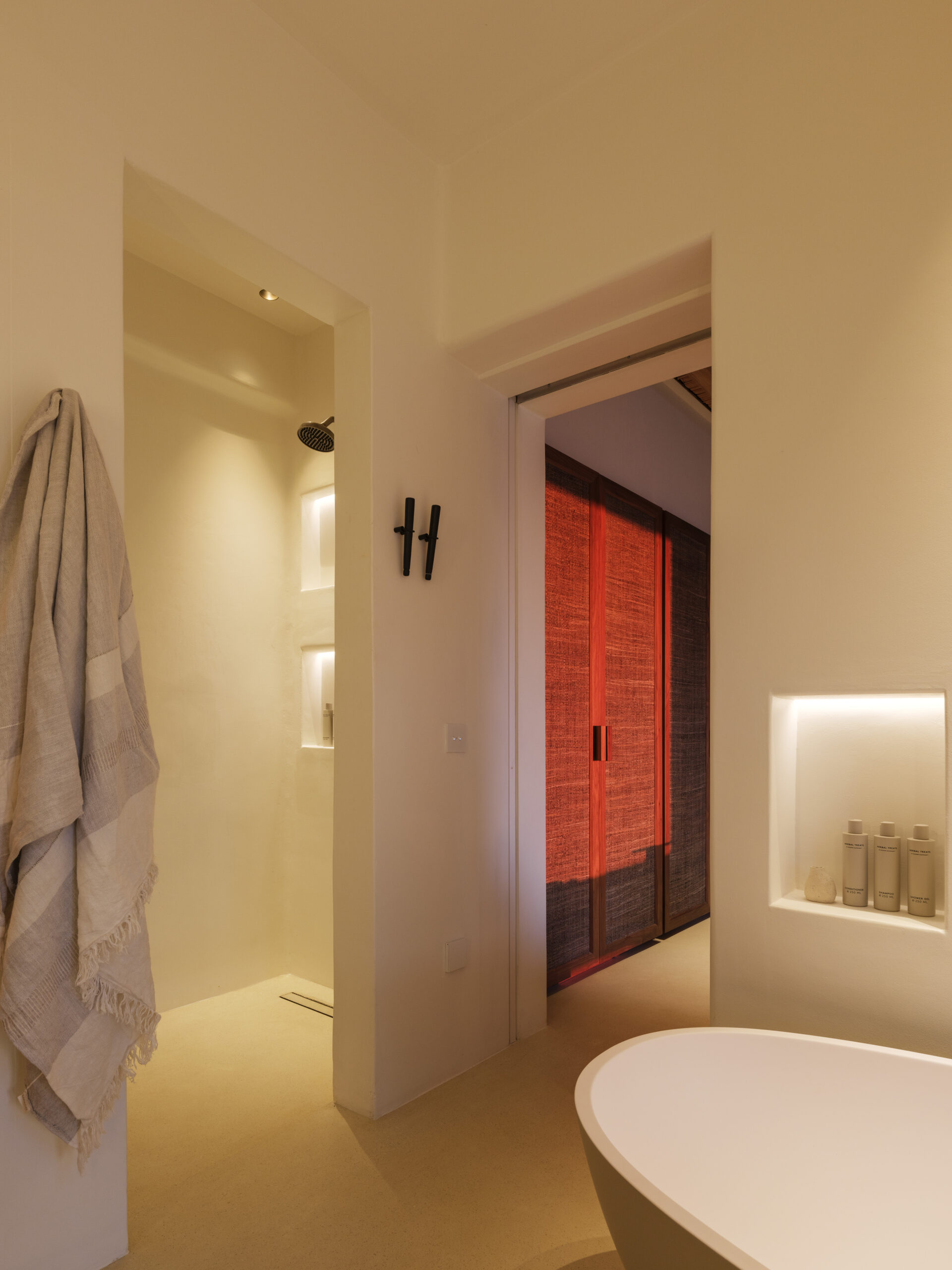 Villa Okelani image 34