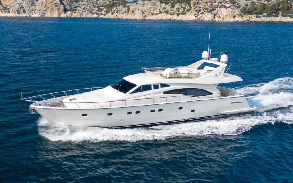 Luxury yacht charters