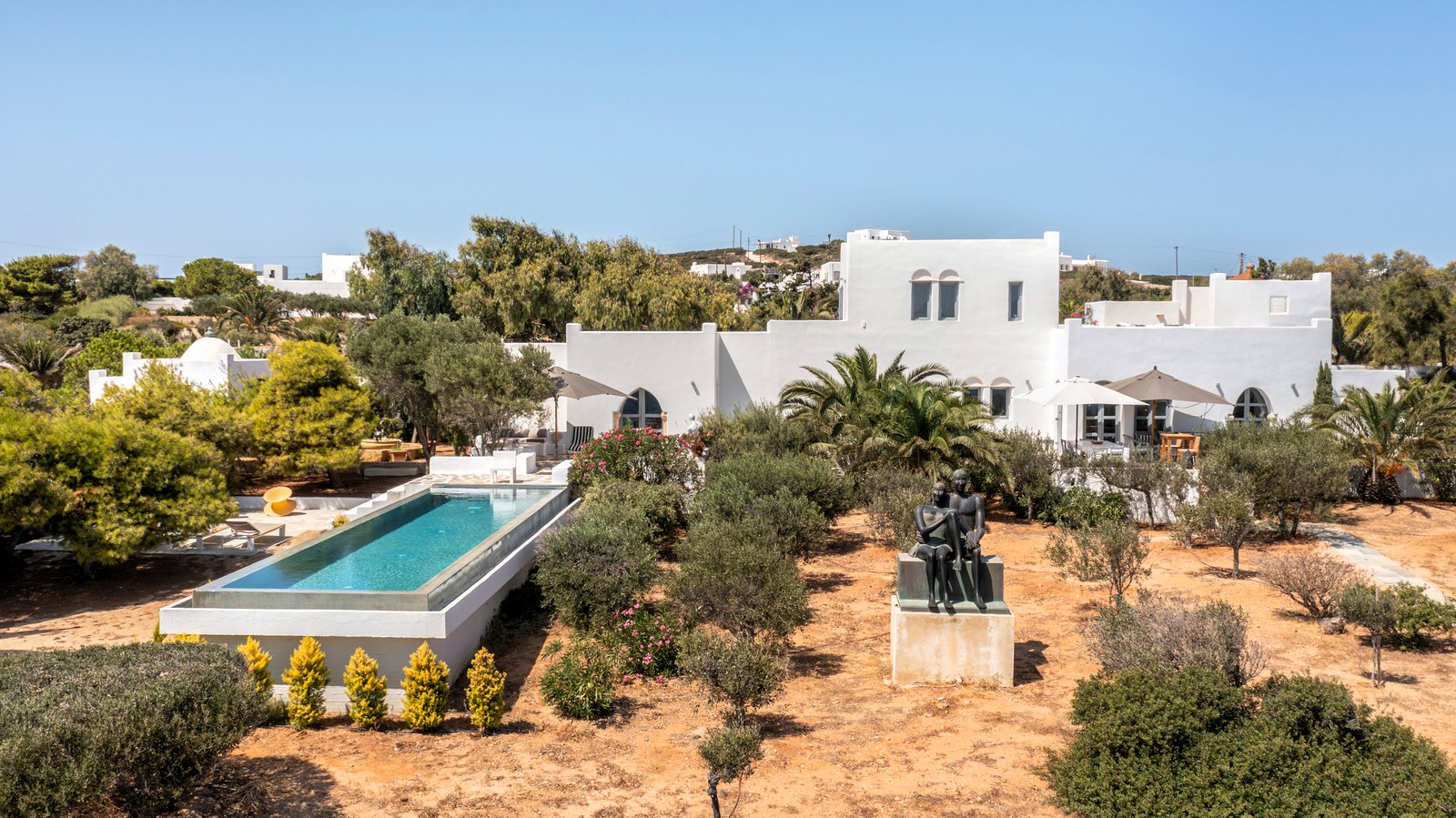 Villa Kaleidoscope image 2
